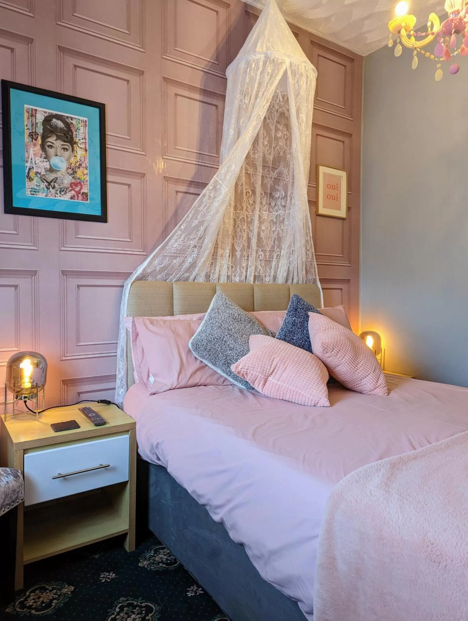 Bedroom, Bed in The Mercury, Blackpool - over 21's only