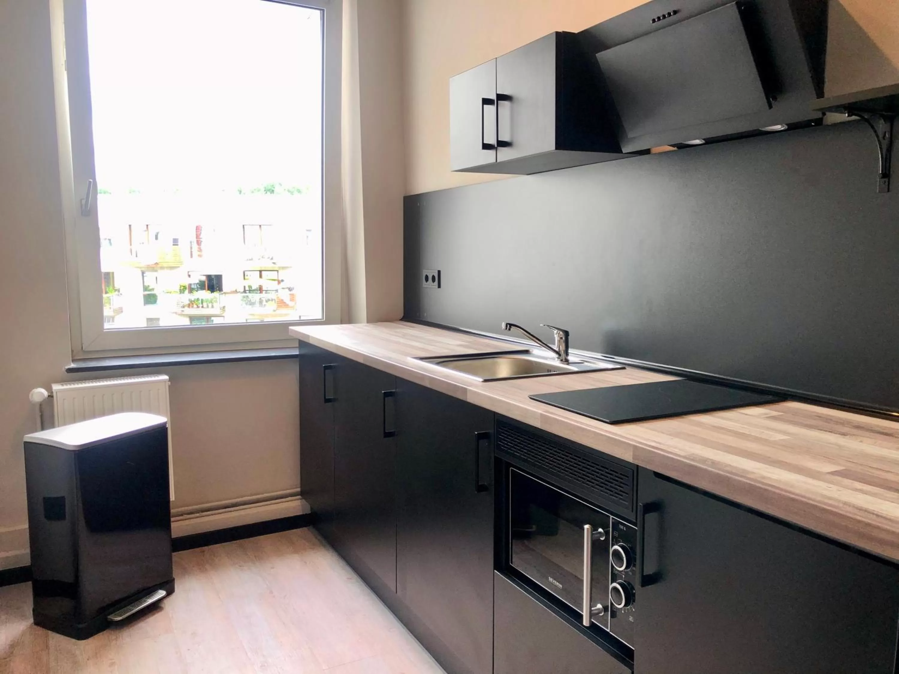 Kitchen or kitchenette in Urban Home Self Check-In Hotel