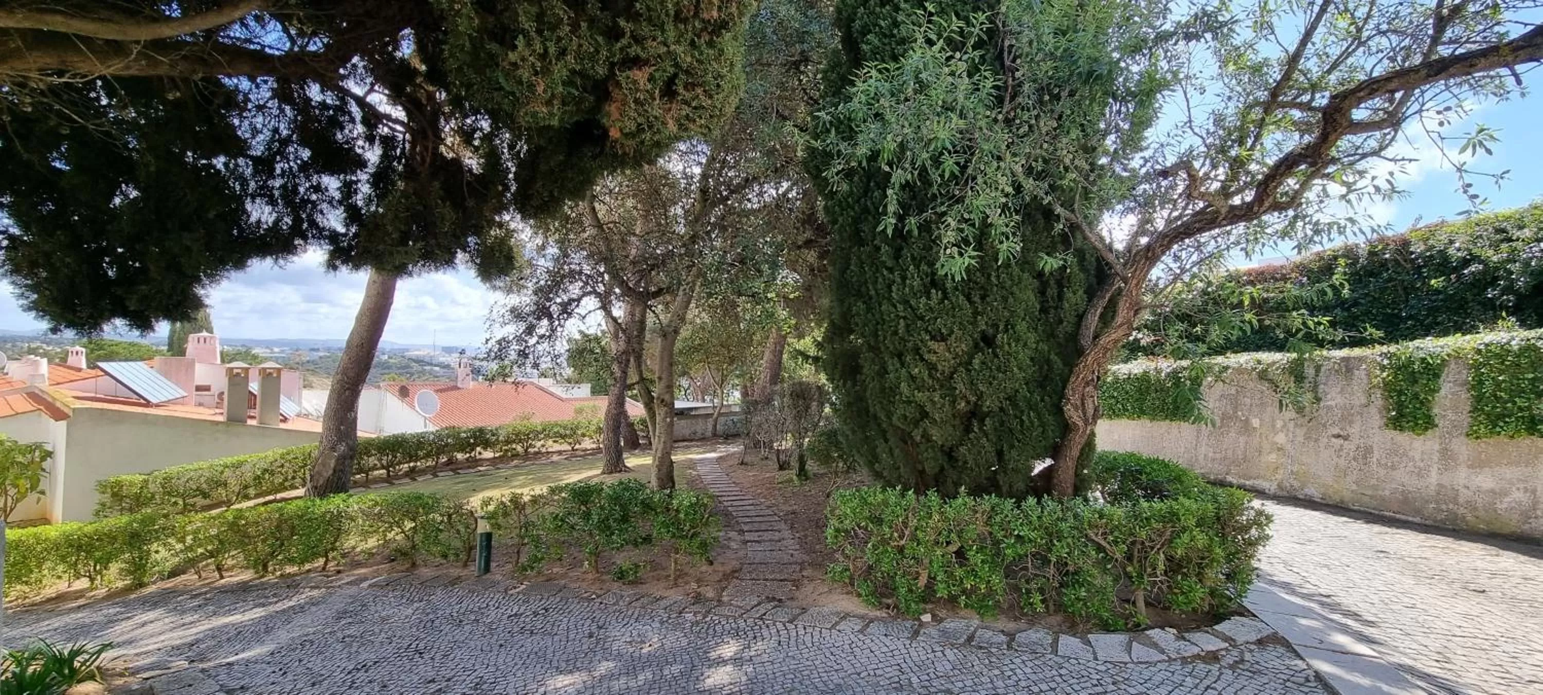 Albufeira Jardim by Umbral