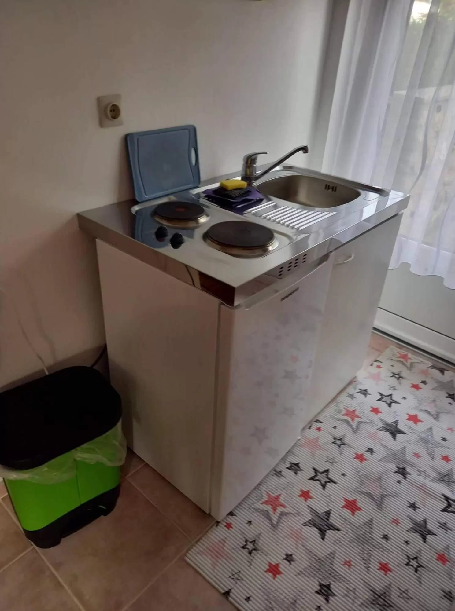 Property building, Kitchen/Kitchenette in Sobe Ćuskić