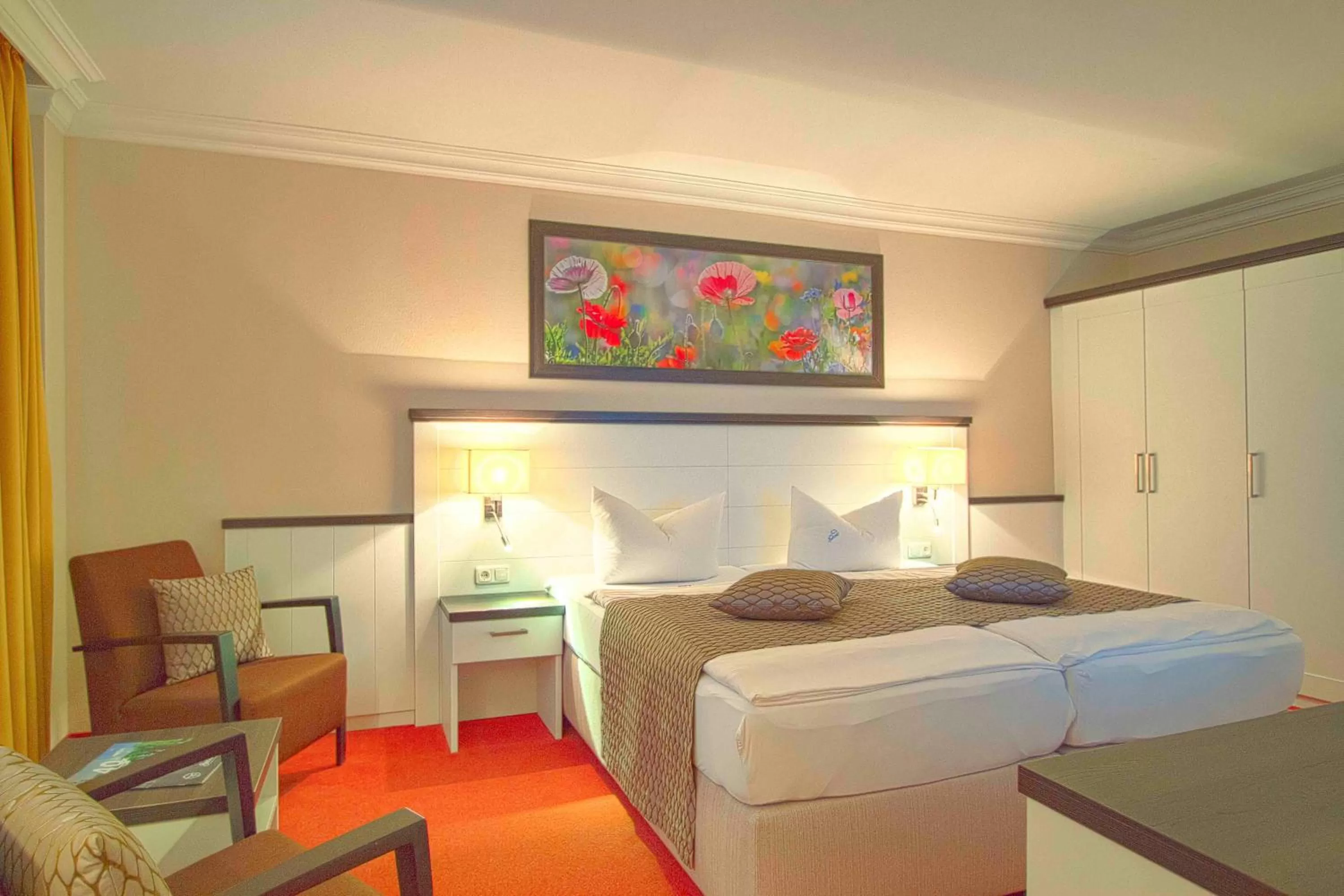 Photo of the whole room, Bed in Falk Seehotel Plau am See