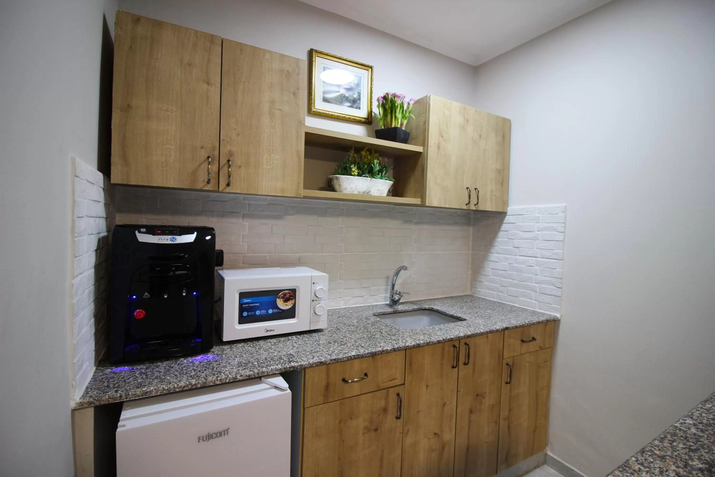 Bedroom in Sunset Inn