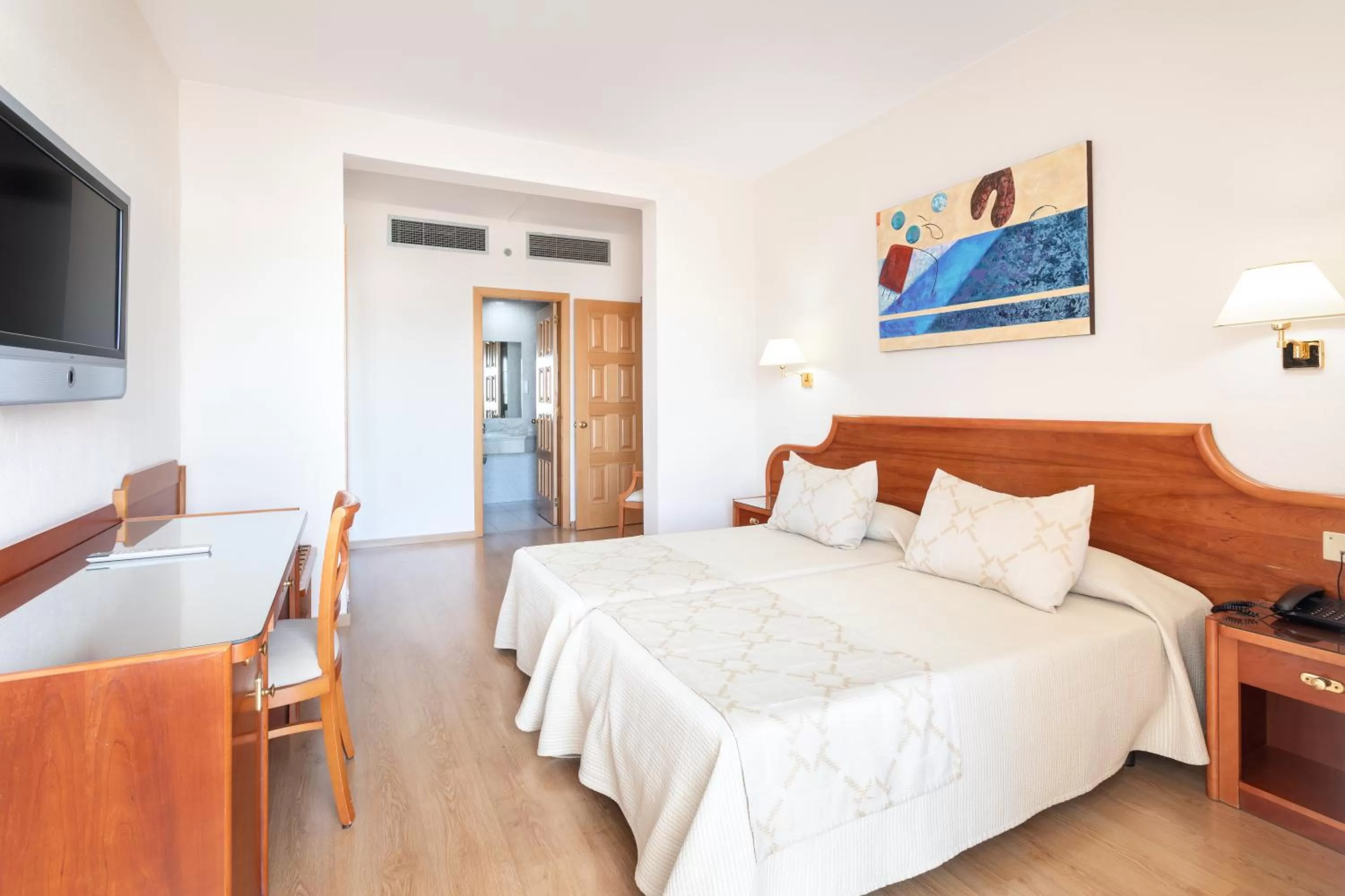 Bedroom in HC Hotel Magec