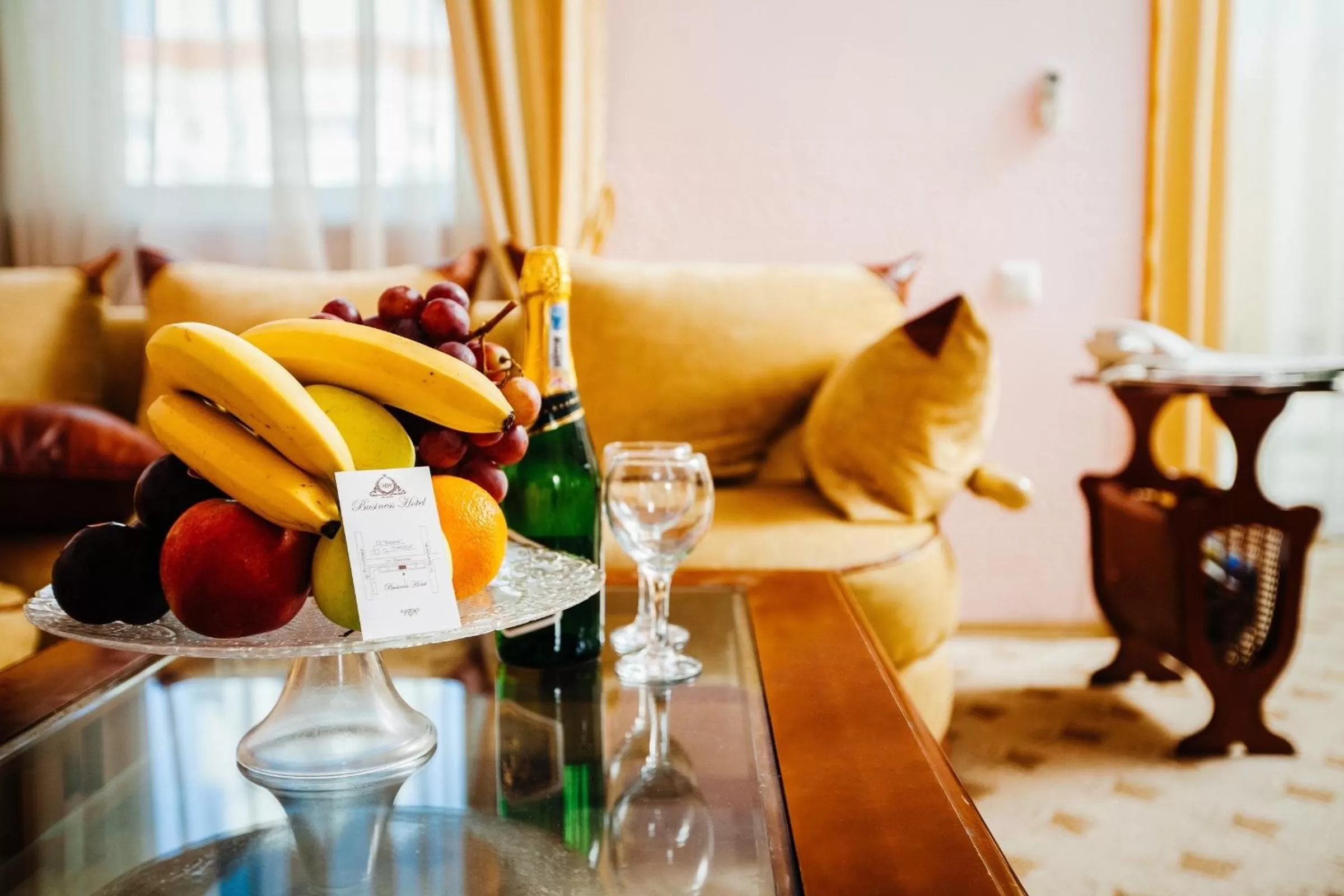 Food and drinks in Business Hotel