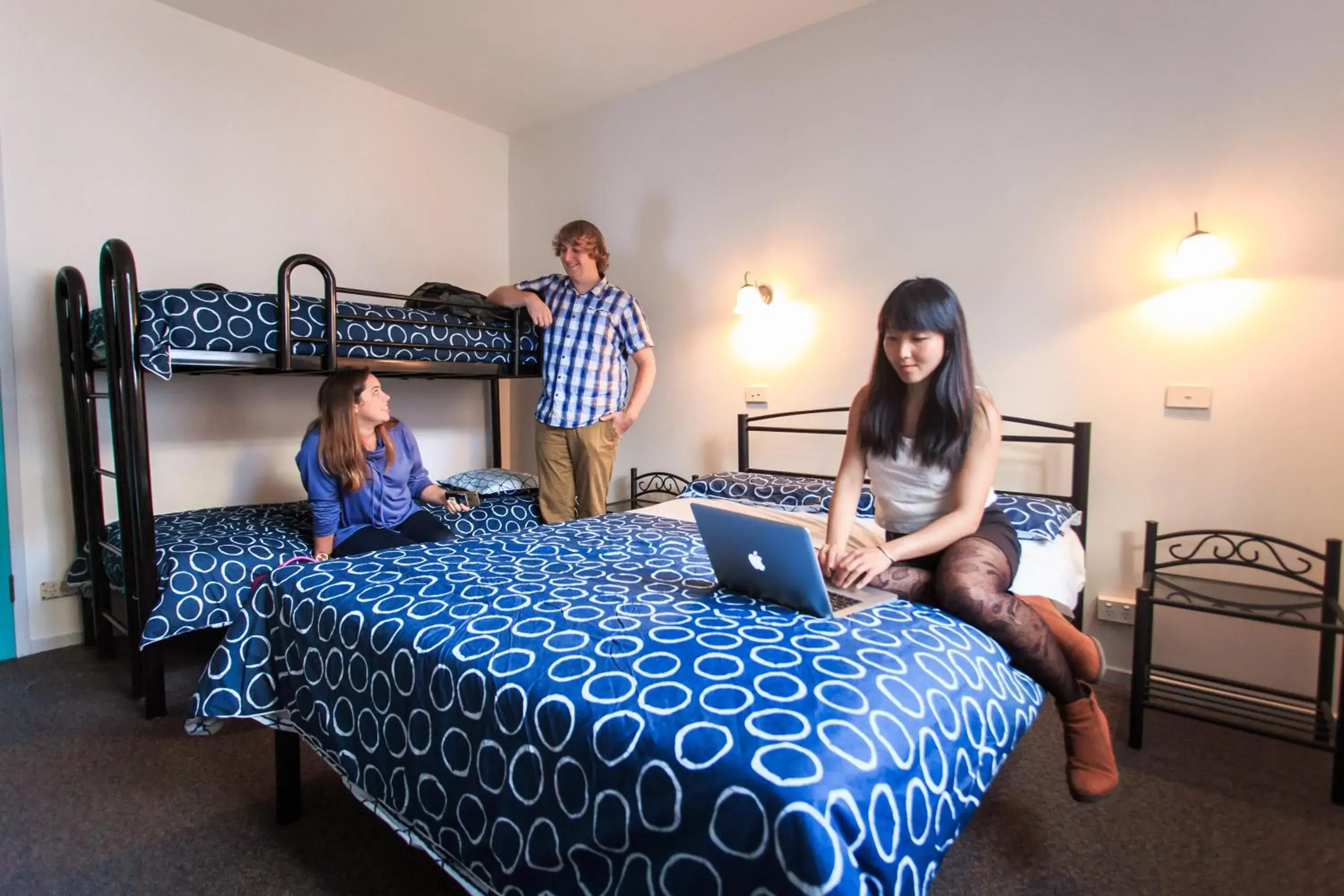 Family Room with Private Bathroom in YHA Hobart Central Family Room with Private Bathroom in YHA Hobart Central