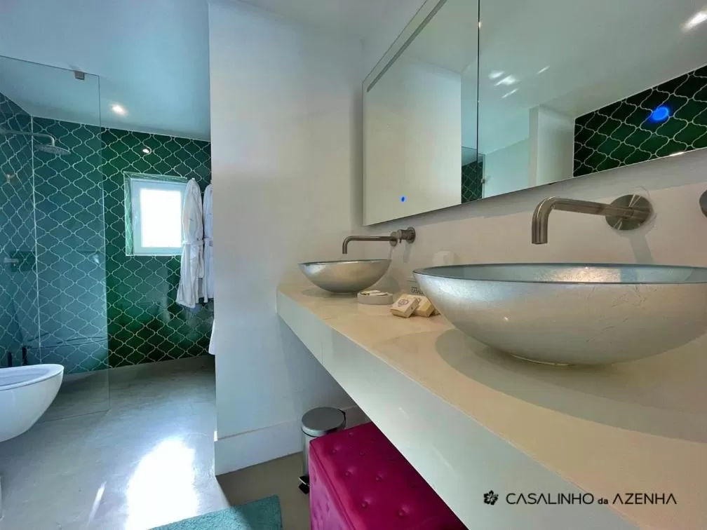 Shower in Casalinho da Azenha - Charm House