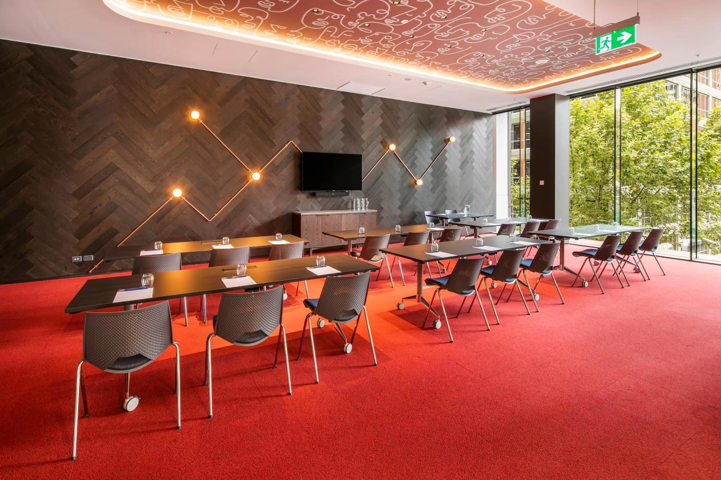 Meeting/conference room in Holiday Inn Express Melbourne Little Collins by IHG