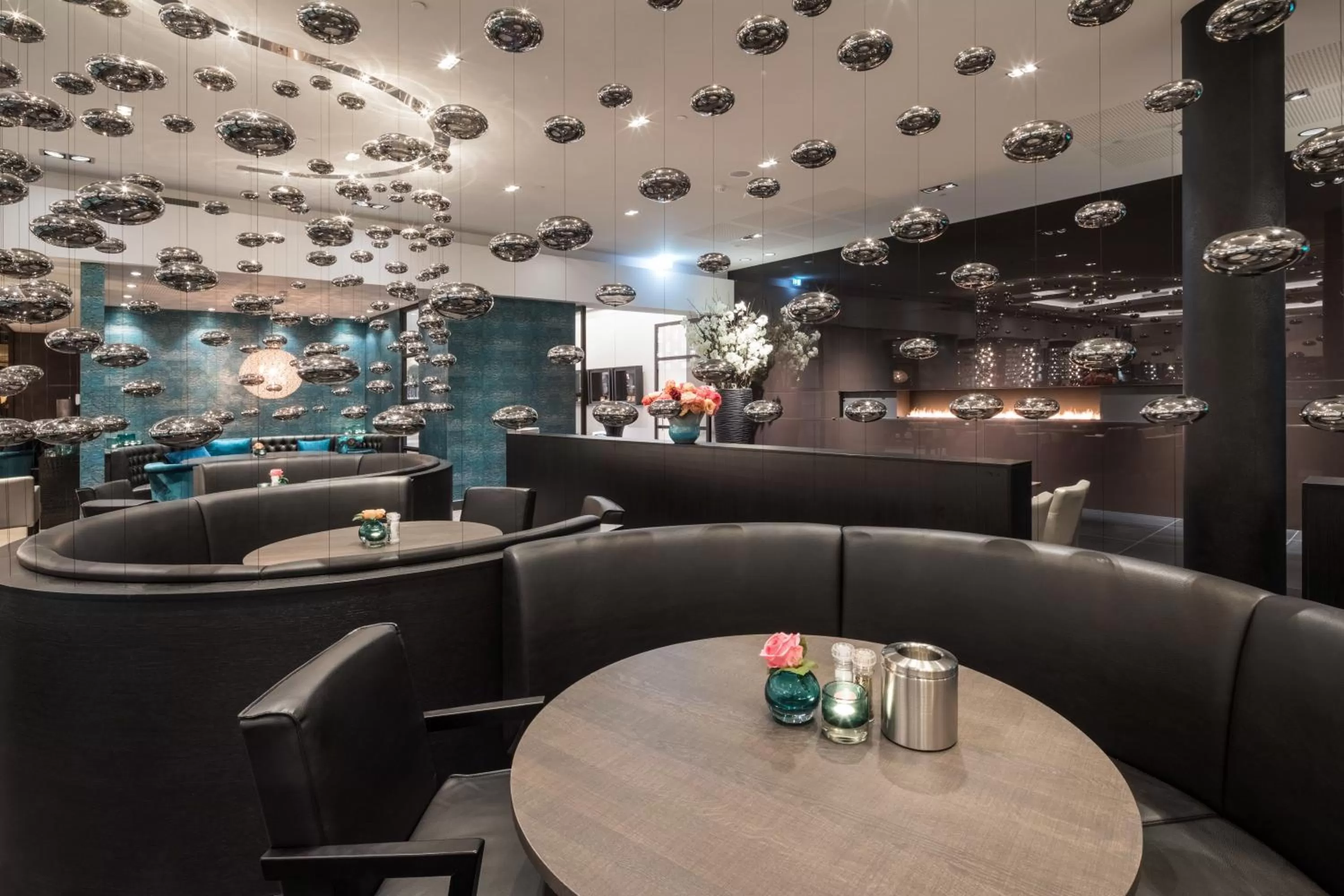 Lounge or bar in Van der Valk Hotel Utrecht