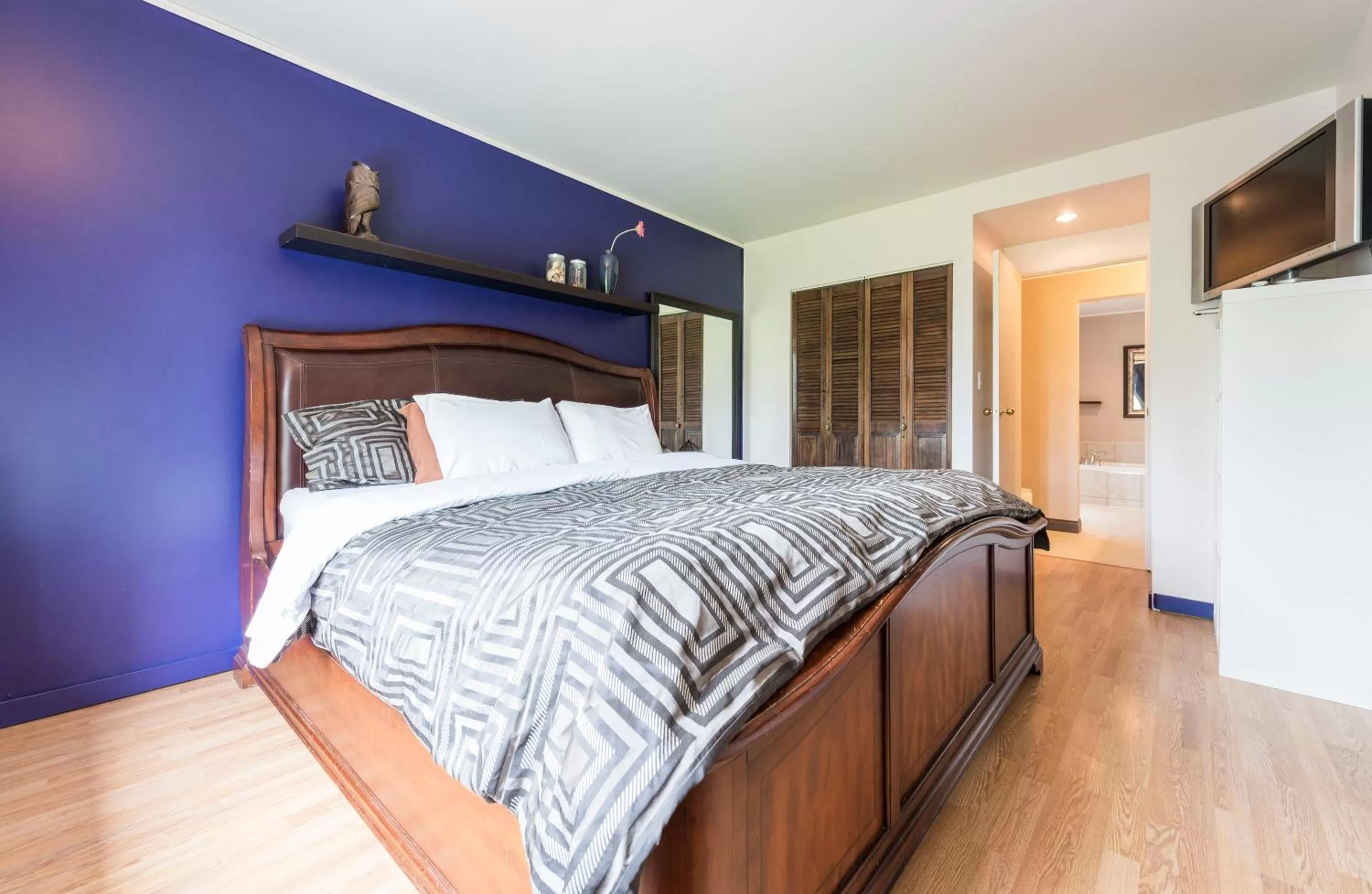 Bedroom, Bed in Tall Trees Bed & Breakfast