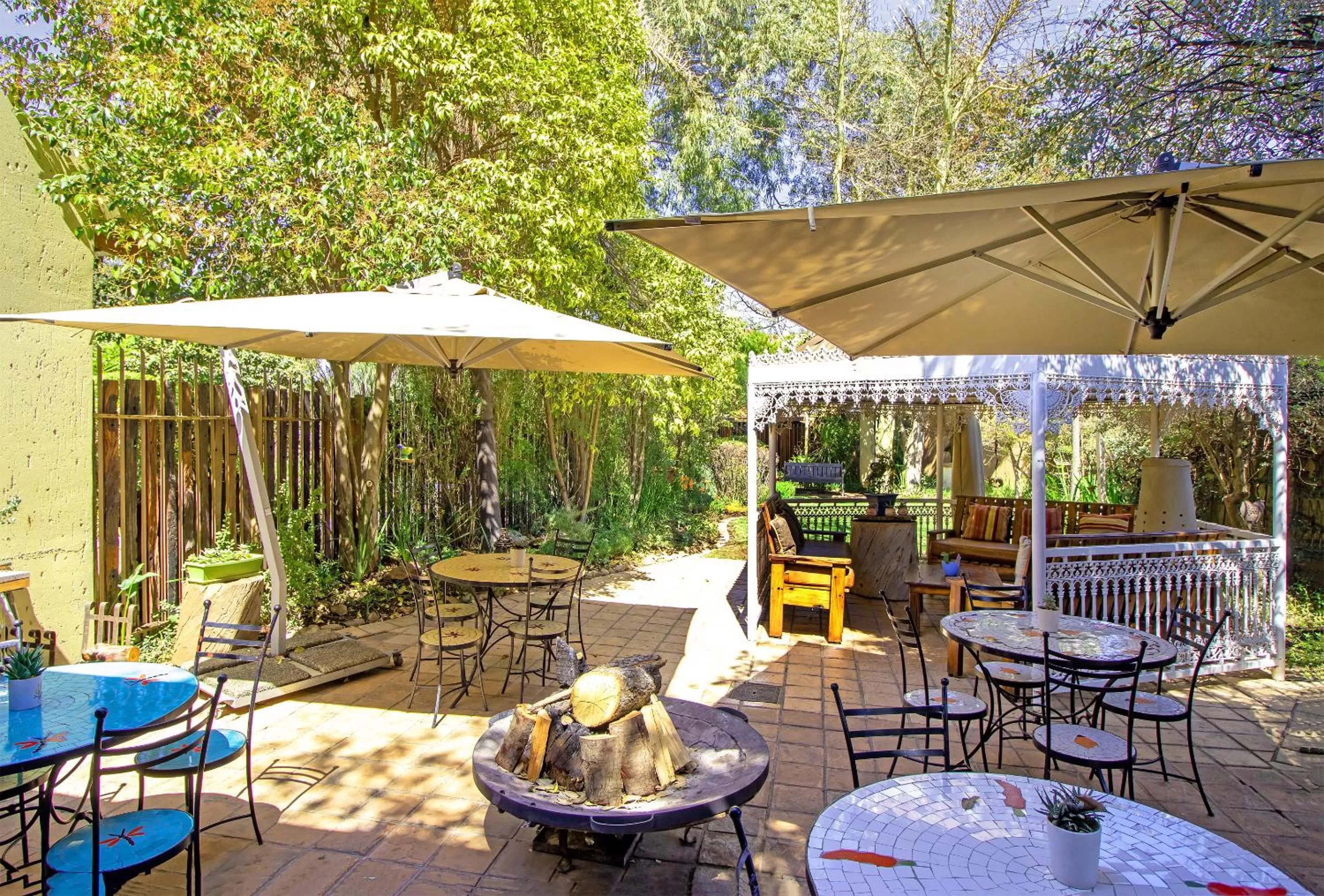 Patio in Afrique Boutique Hotel O.R. Tambo