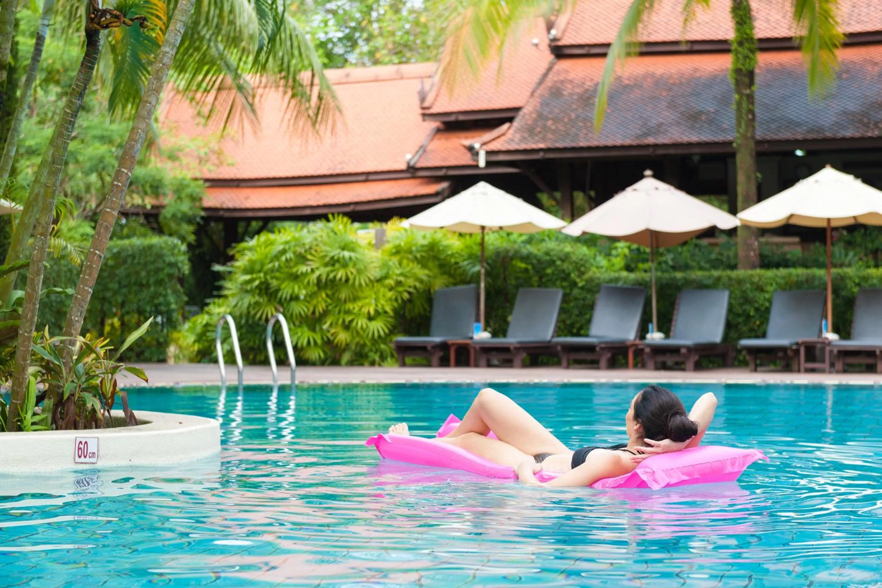 Swimming pool in Khaolak Bhandari Resort & Spa