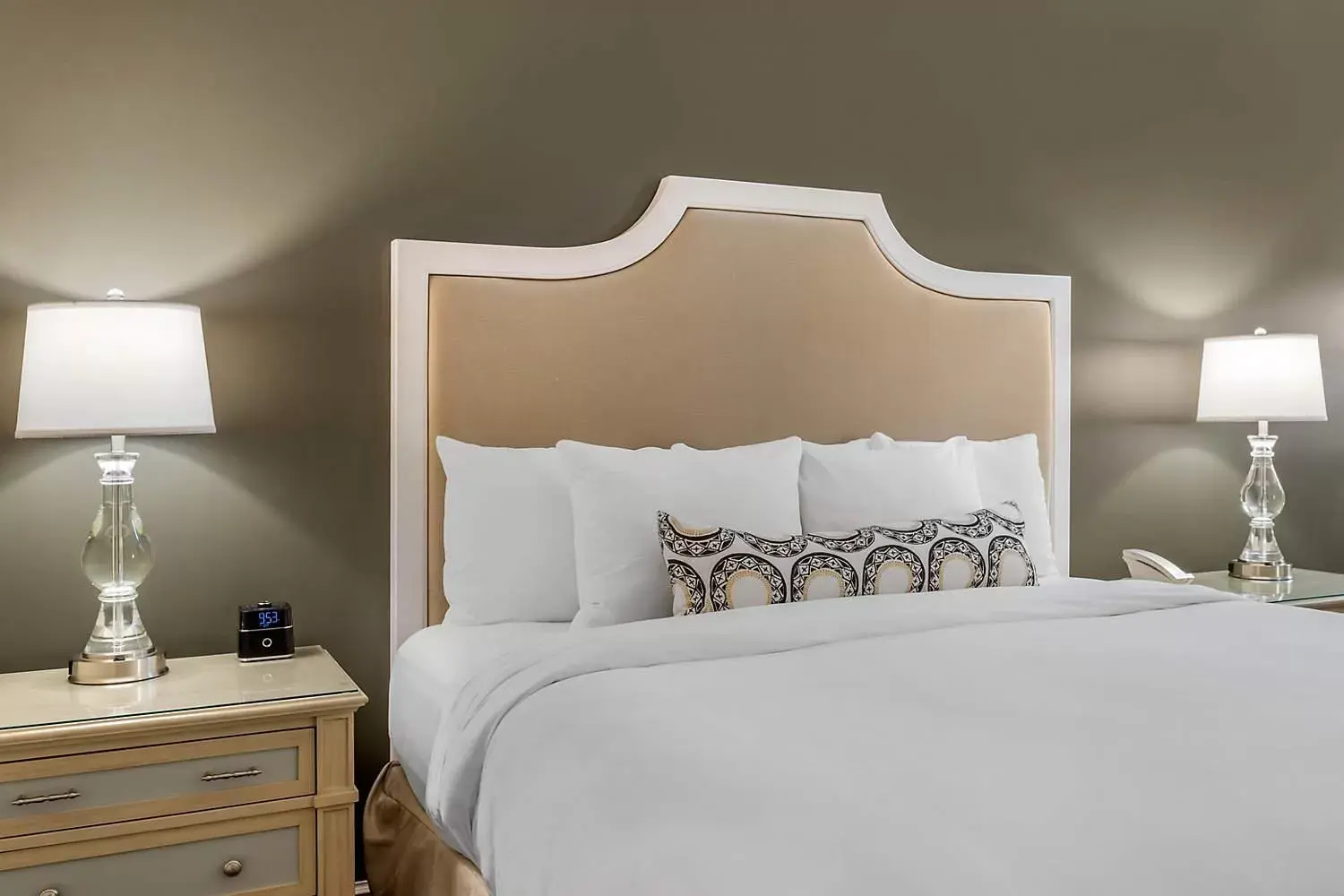 Standard King Room - Non-Smoking in Bluegreen Vacations Eilan Hotel and Spa, an Ascend Collection Resort Standard King Room - Non-Smoking in Bluegreen Vacations Eilan Hotel and Spa, an Ascend Collection Resort