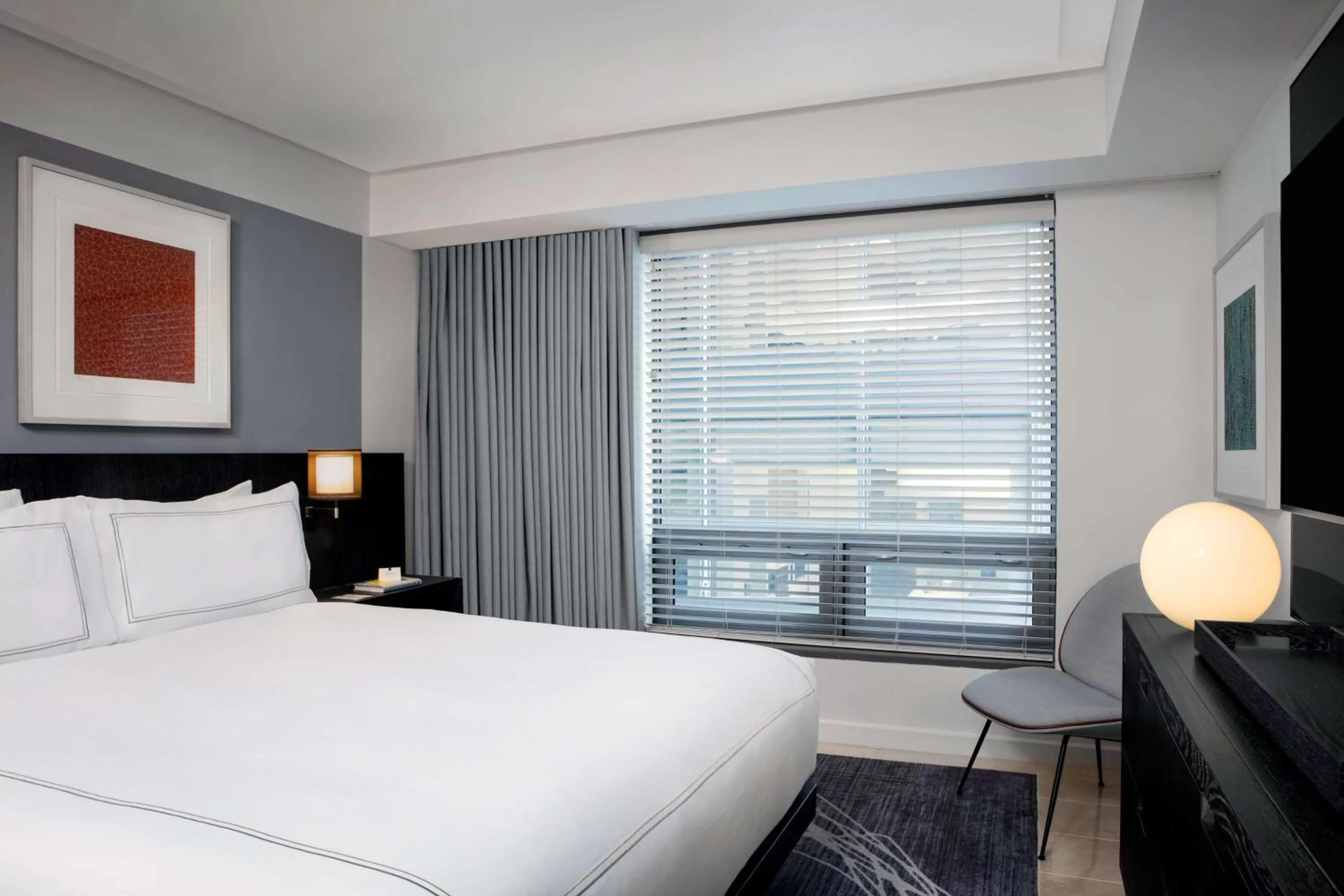 Bed in Conrad New York Downtown