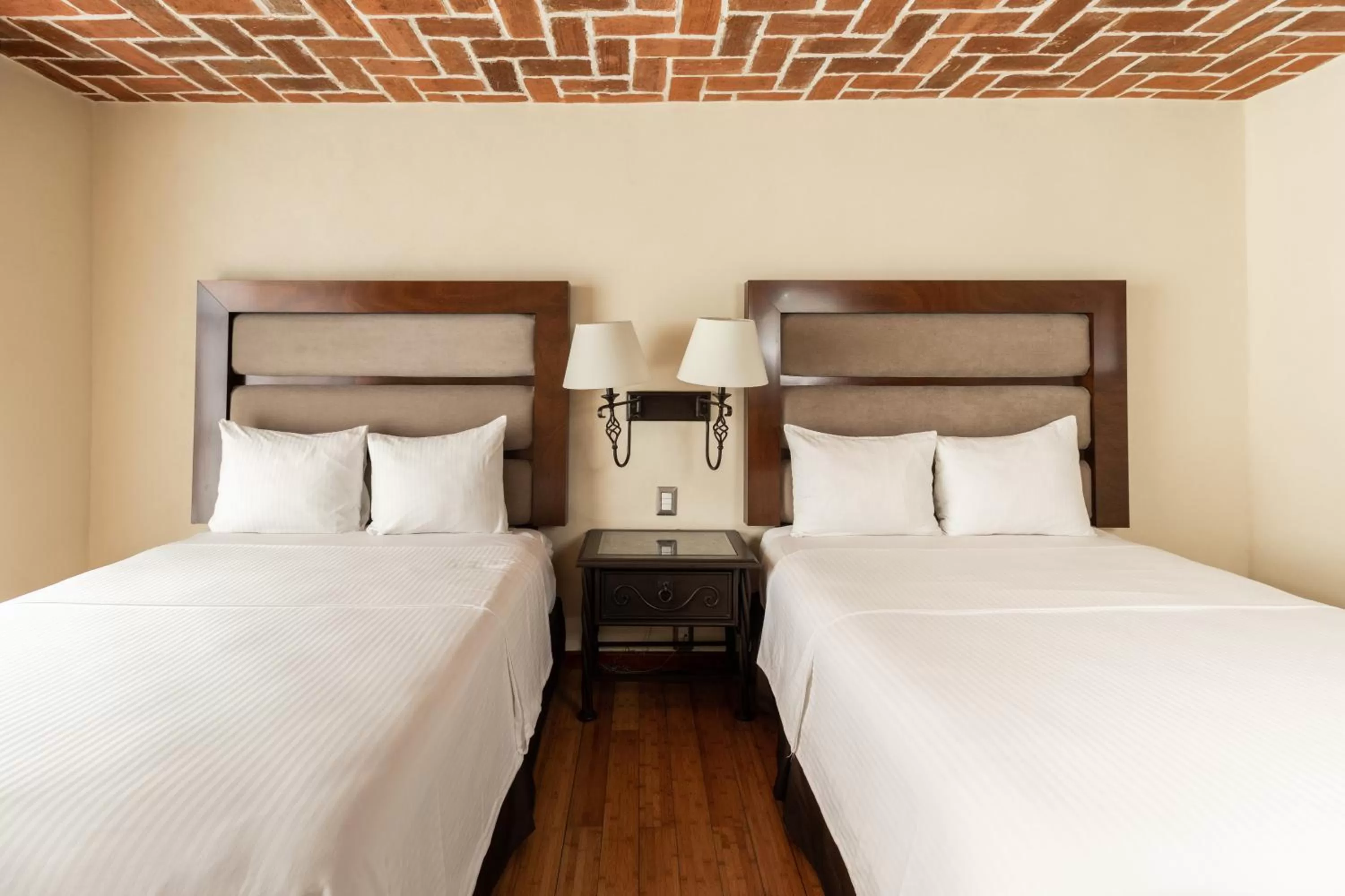 Bedroom, Bed in Hotel Villa Mercedes San Cristobal