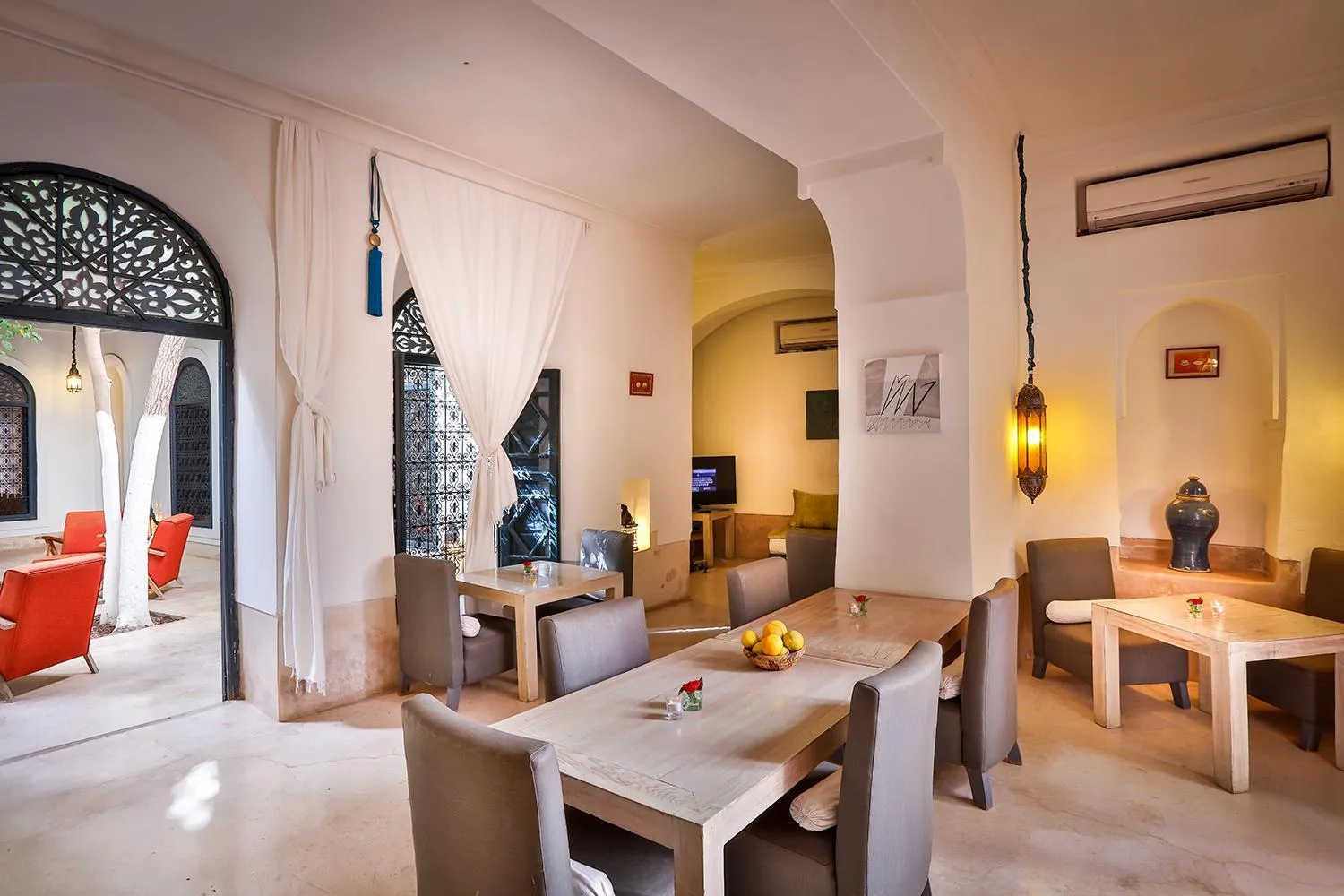 Restaurant/places to eat in Hotel & Spa Dar Sara