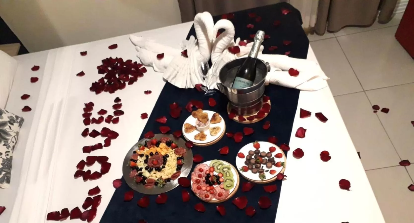 Food, Restaurant/Places to Eat in Costa Maris Beach Hotel Frente Mar