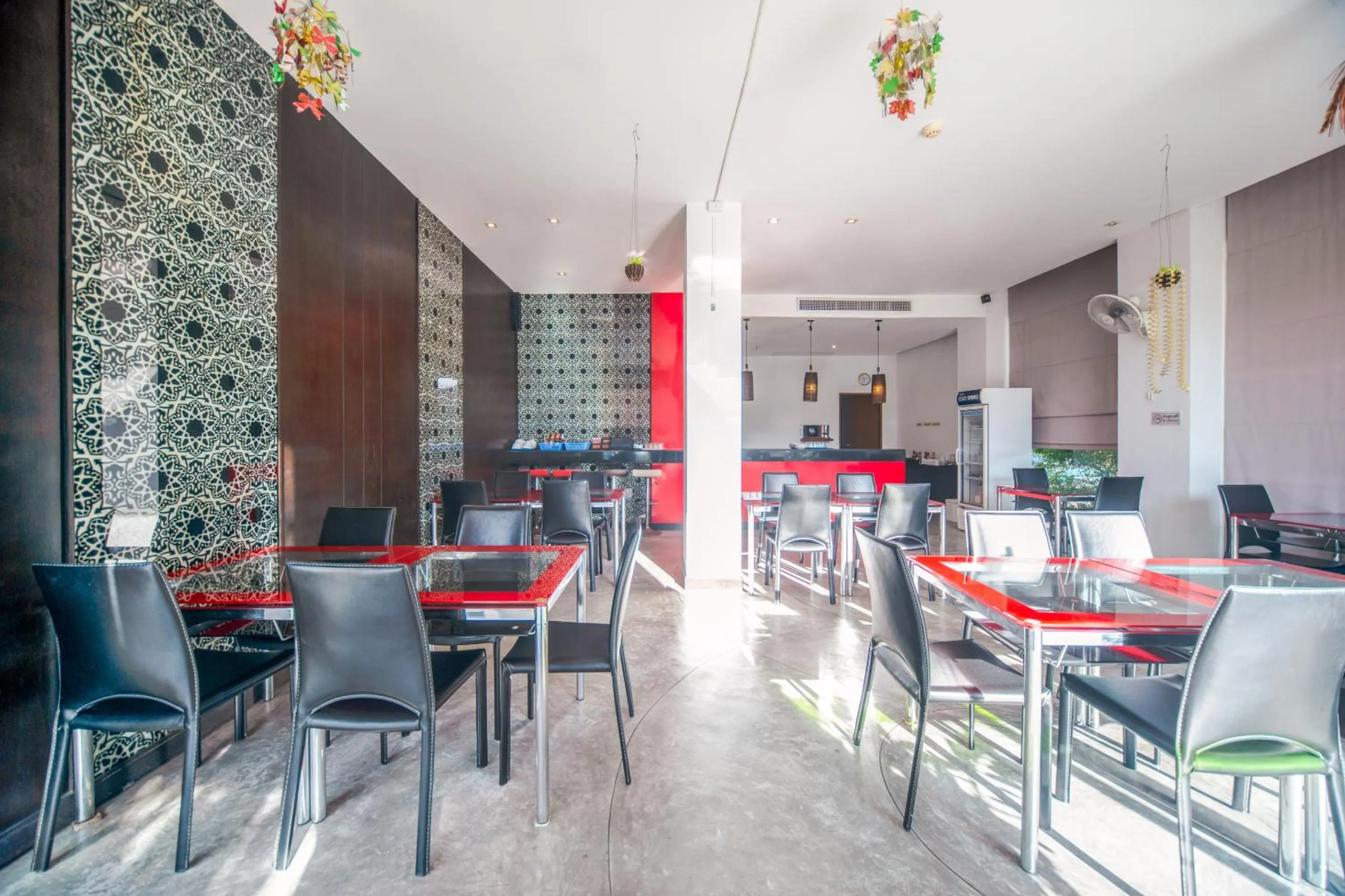 Restaurant/places to eat in I Dee Hotel Patong