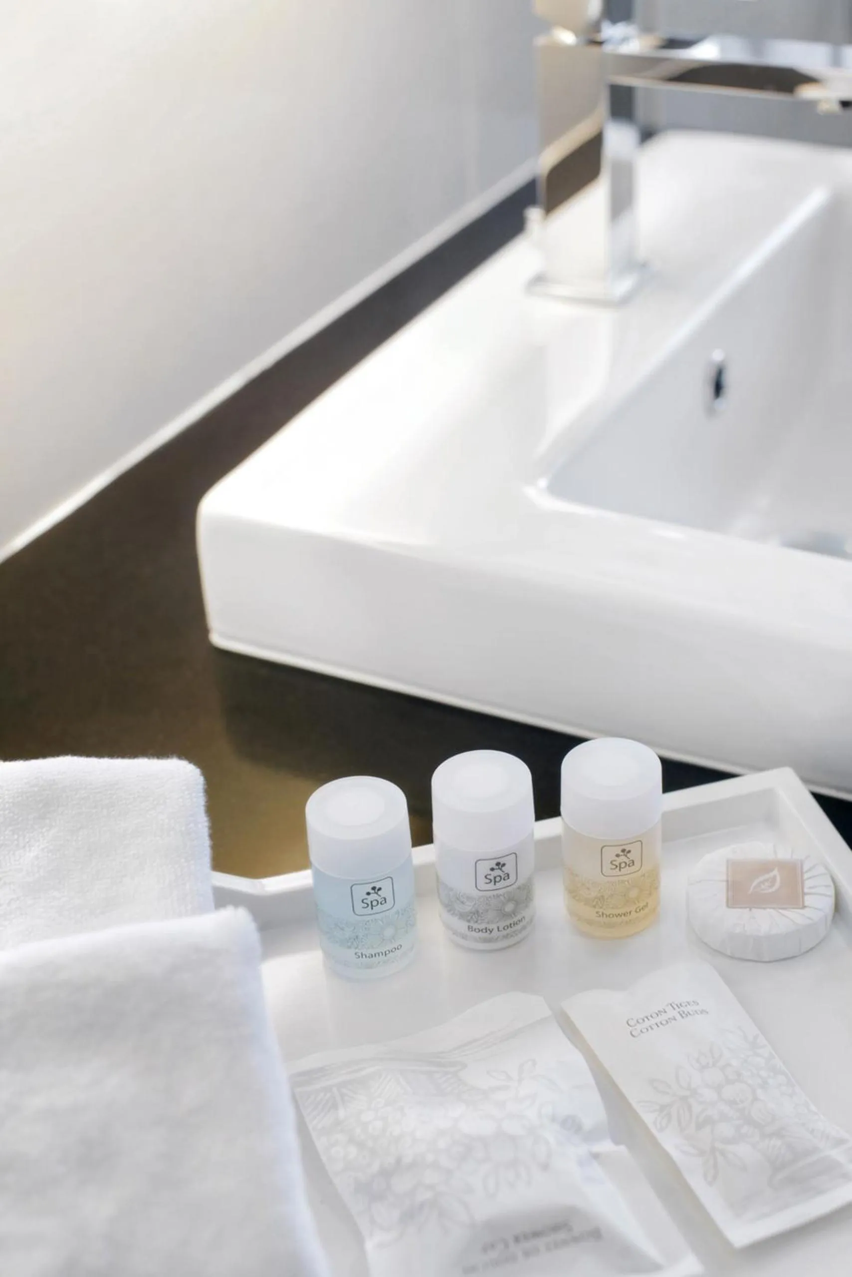 Bathroom in Olive Hotel Bangkok 64