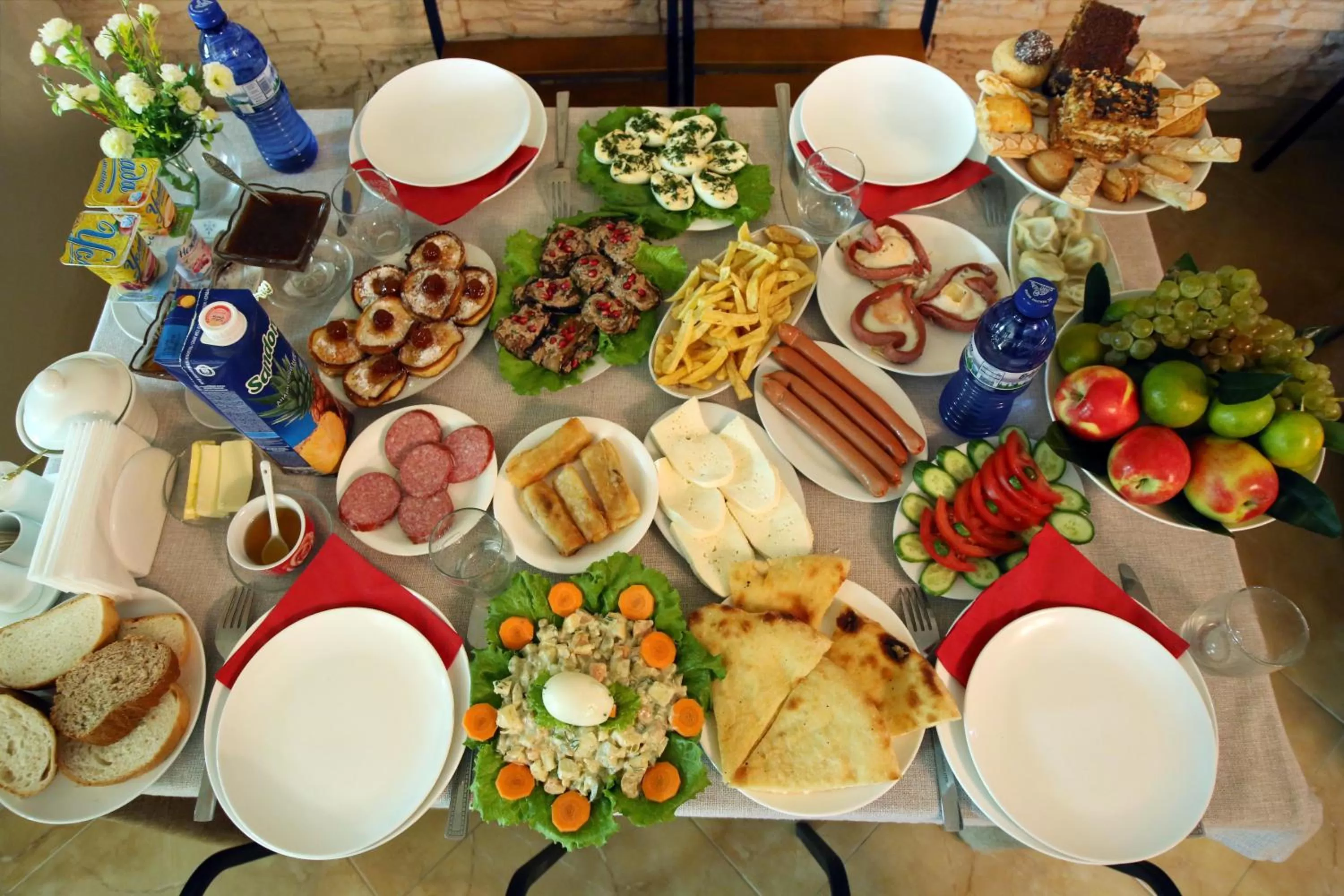 Food in Hotel Harmony