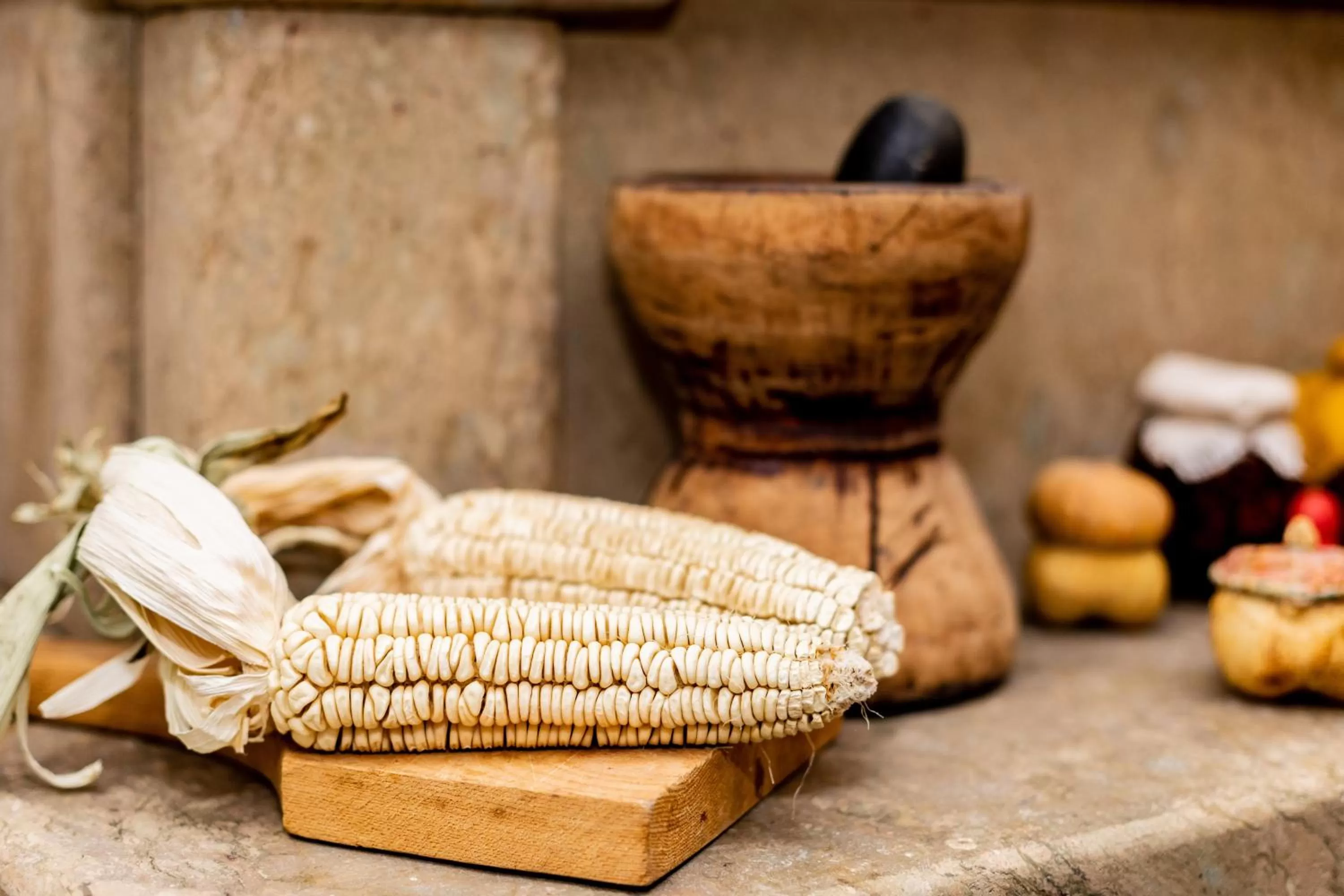 Restaurant/places to eat in Old Side Corner