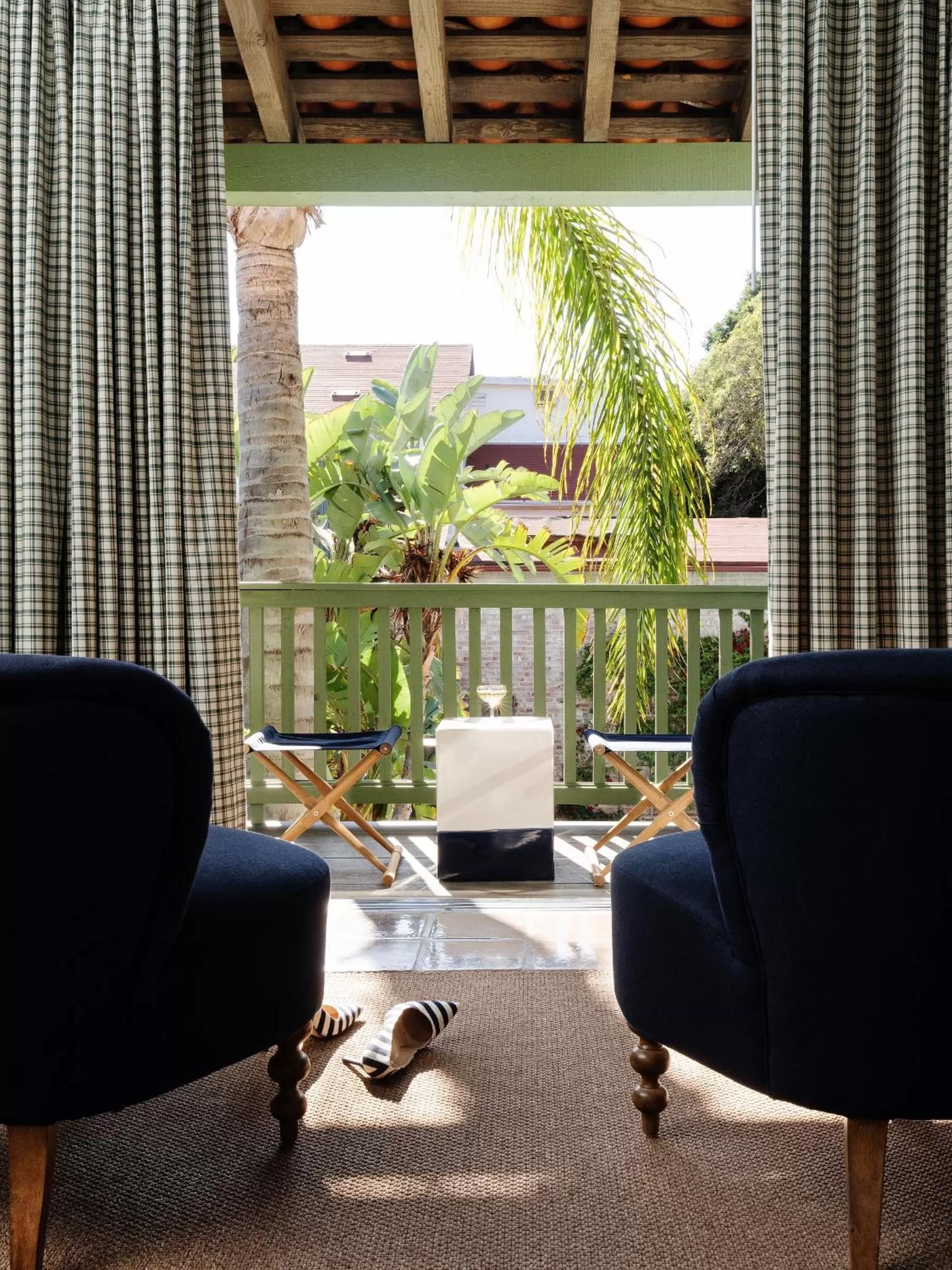Living room in Palihouse Santa Barbara