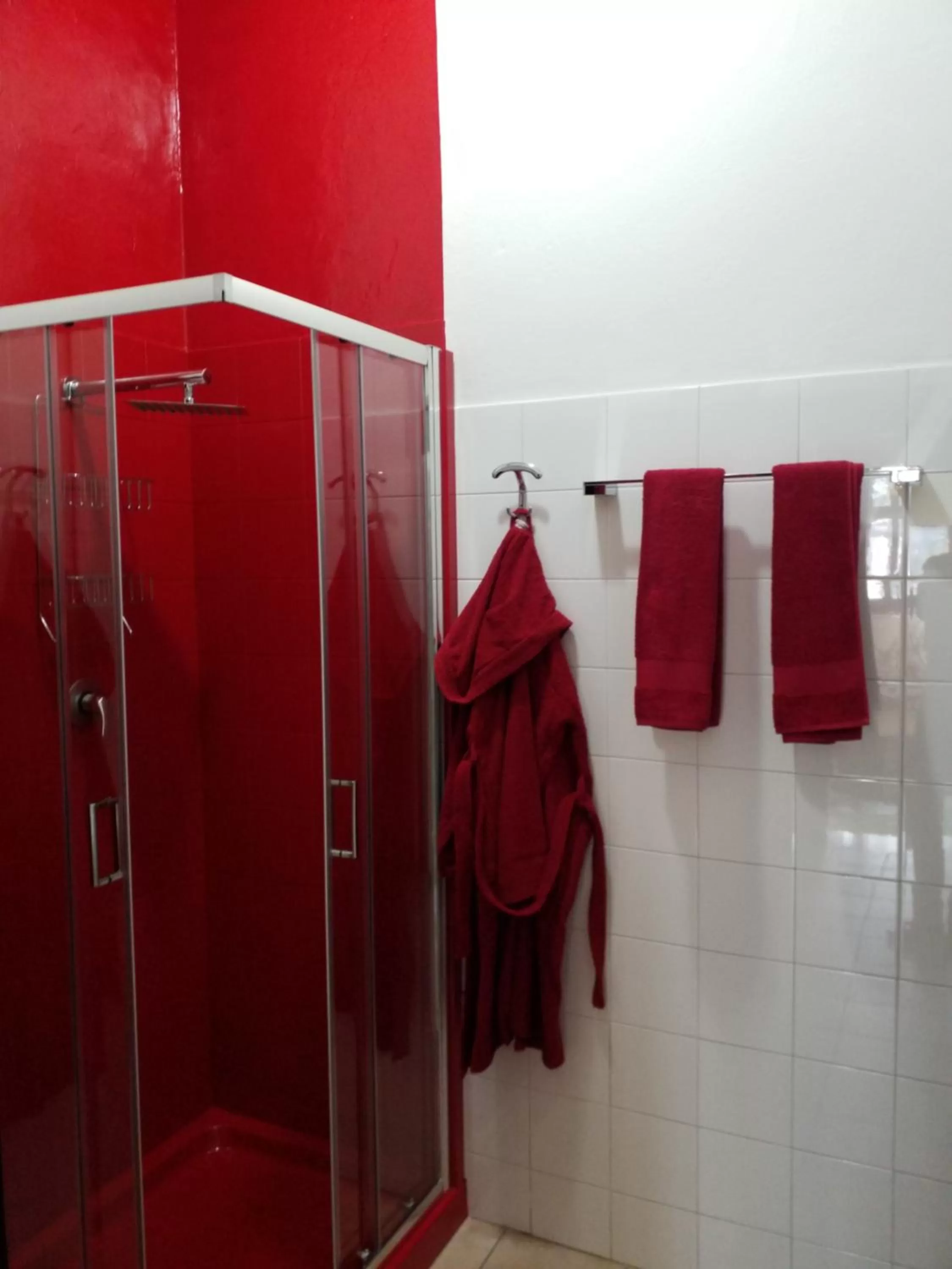 Bathroom in B&B Universo Pattarone