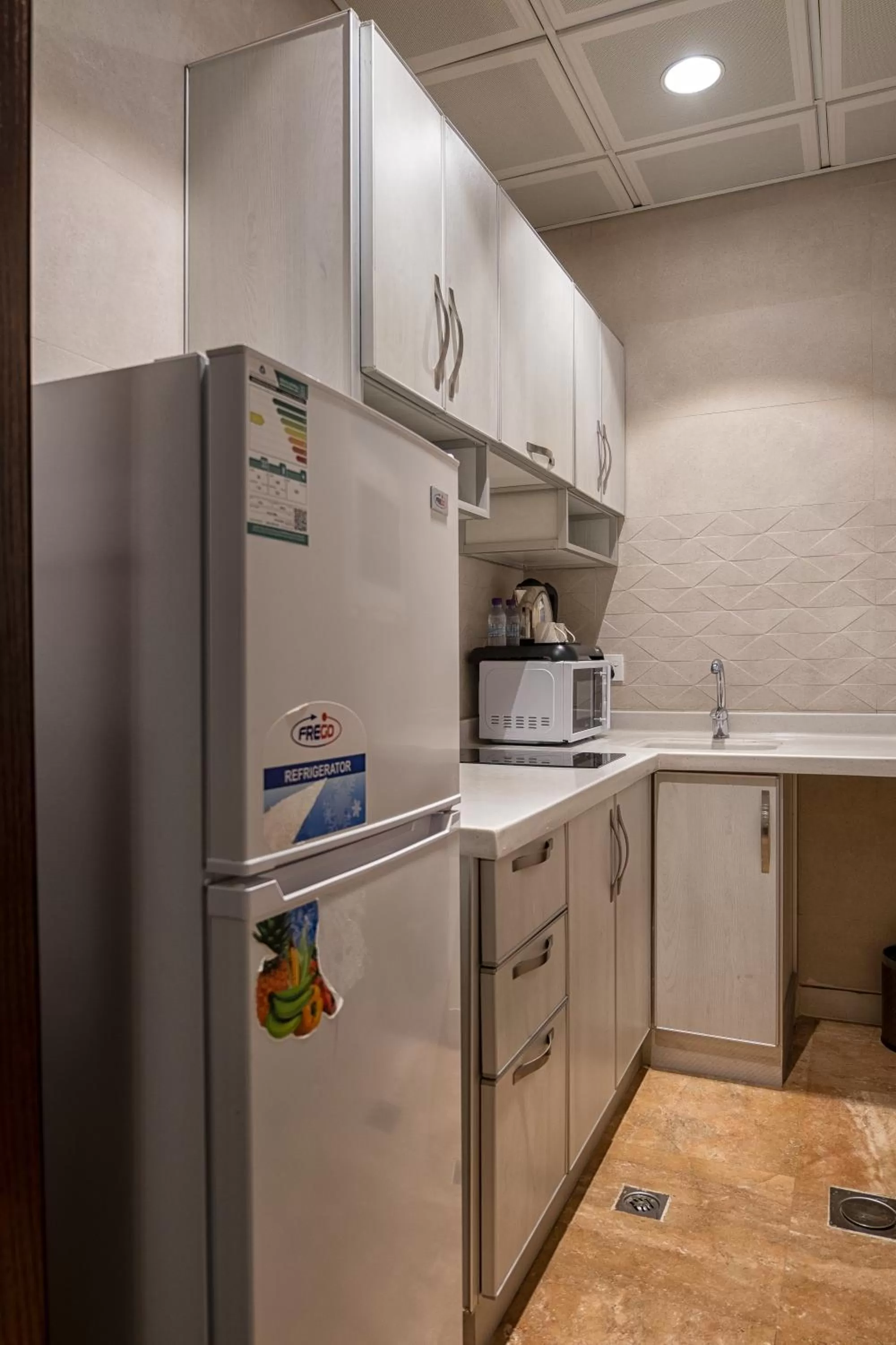 Kitchen or kitchenette, Kitchen/Kitchenette in Karem Residence - كارم راس تنورة