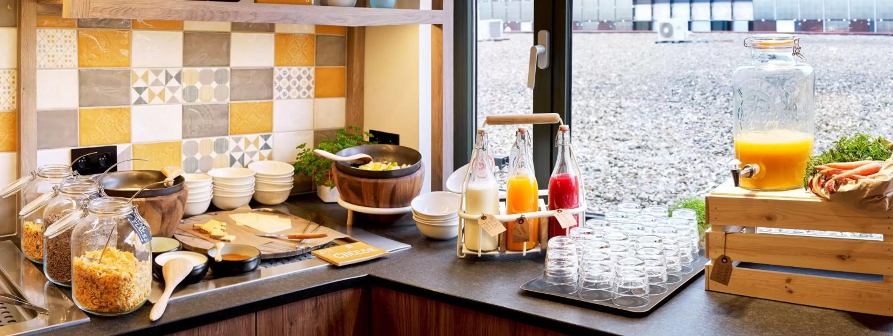 Restaurant/places to eat in Park Inn By Radisson Hasselt