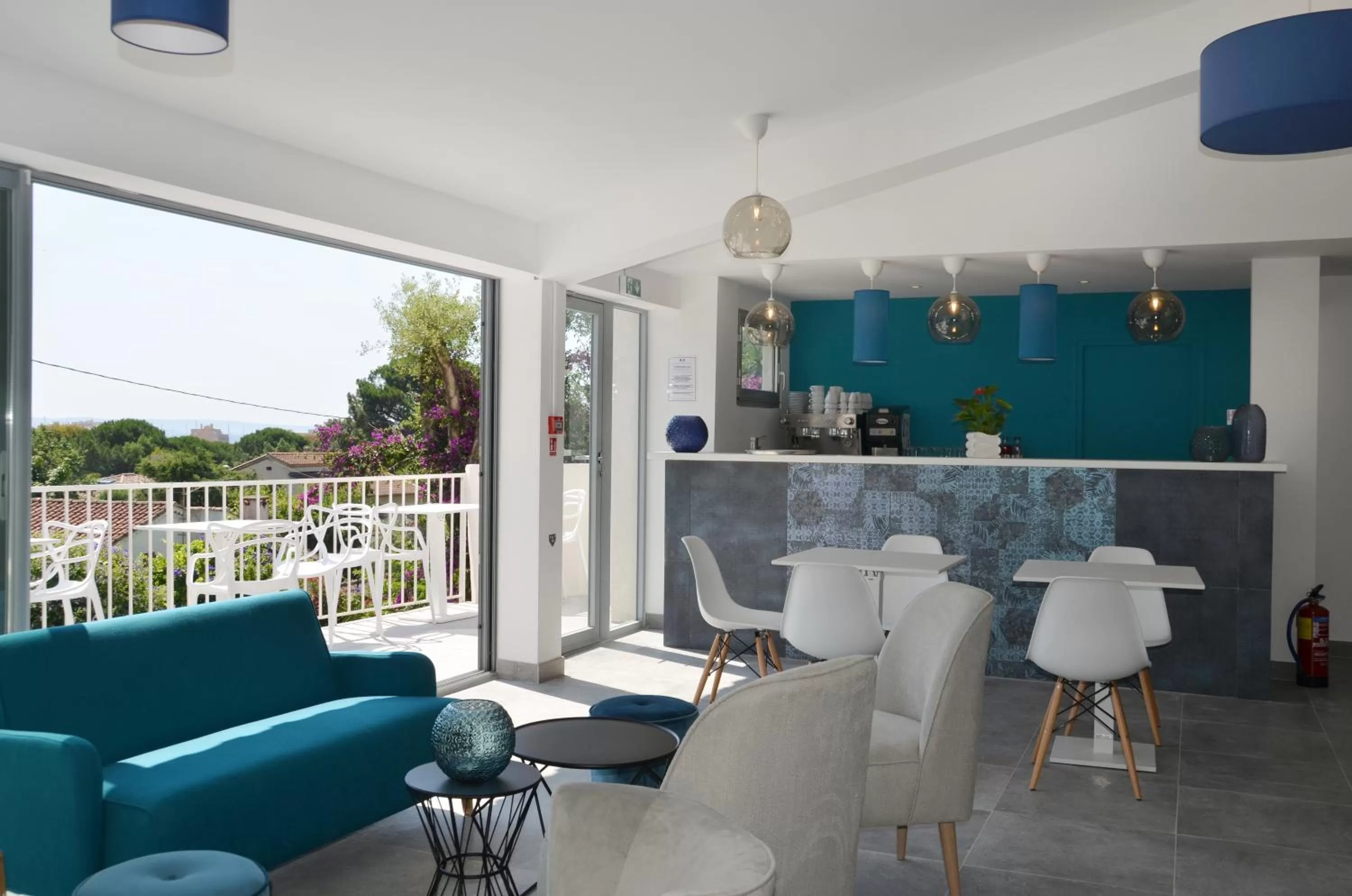 Lounge or bar in Hotel La Voile