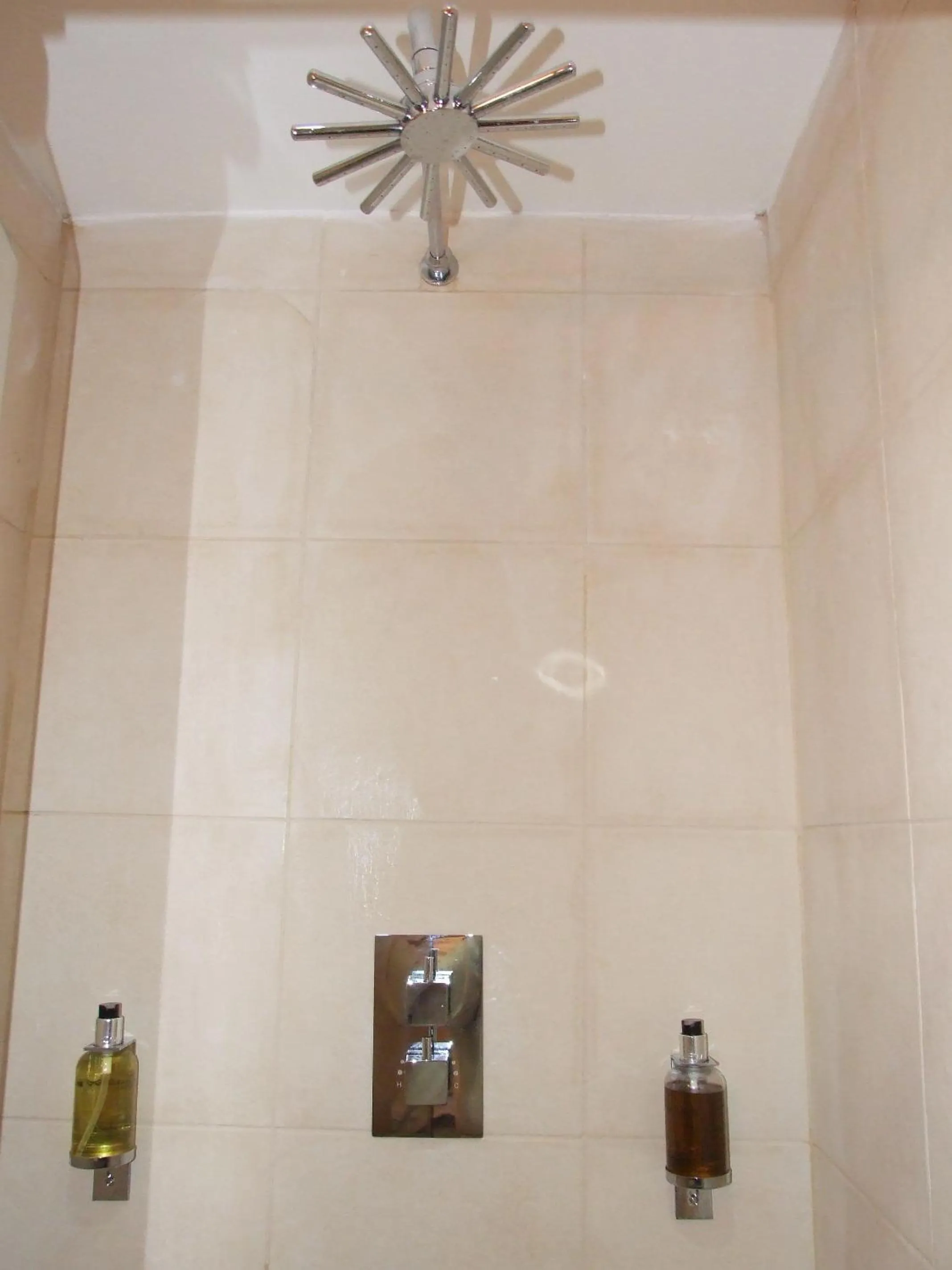 Shower in Leith House