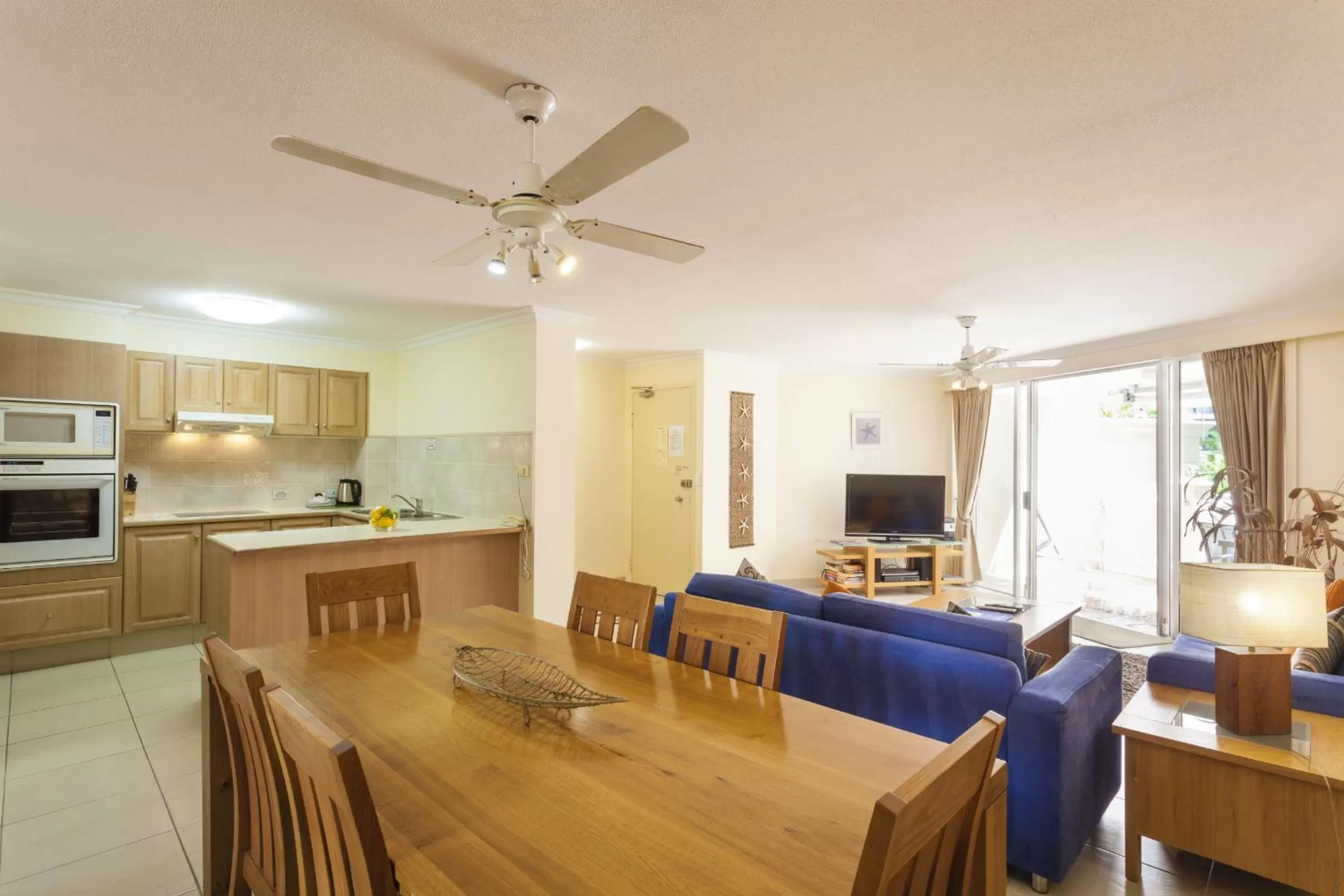 Day in La Grande Apartments