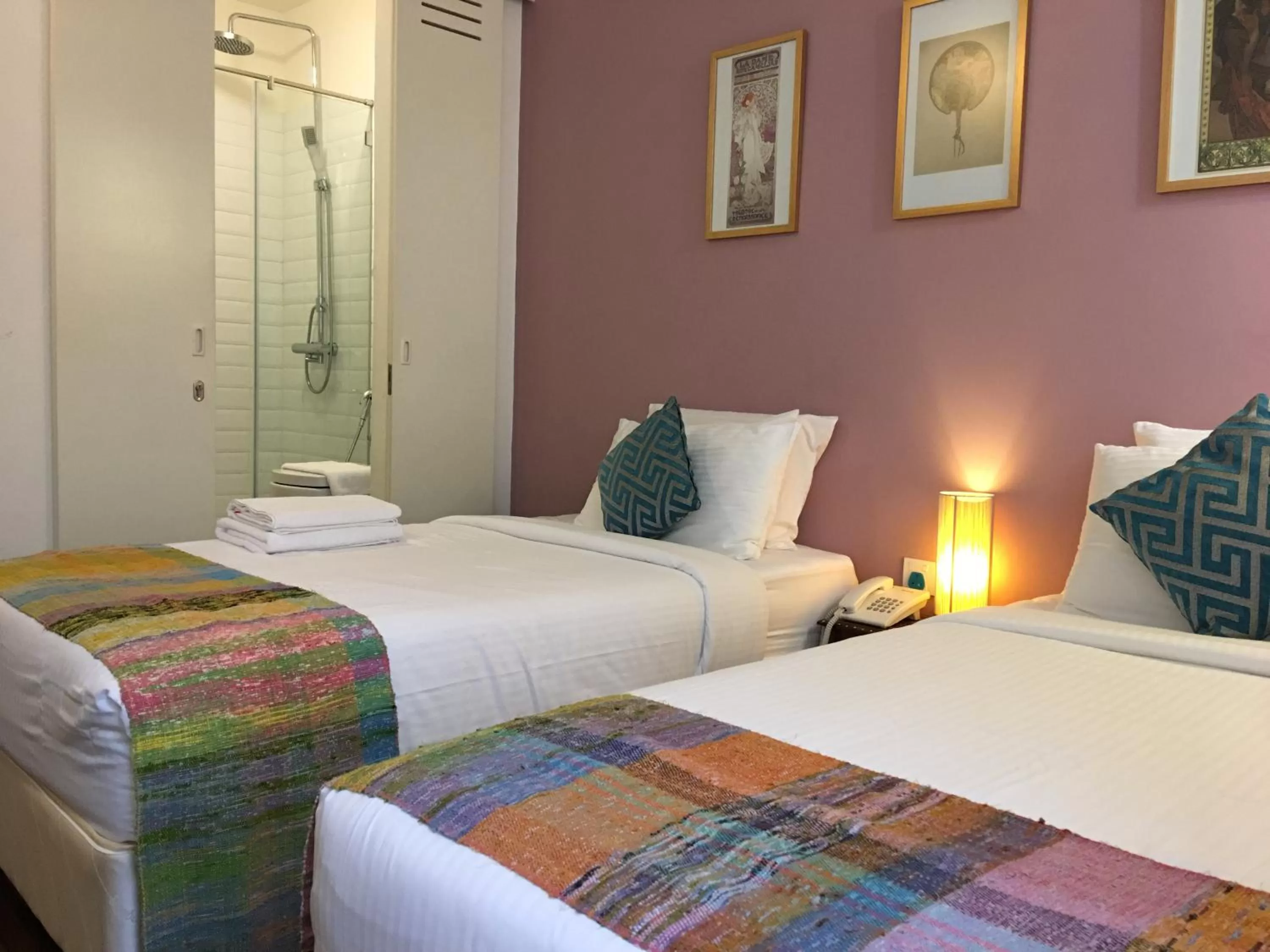 Photo of the whole room, Bed in Spices Hotel