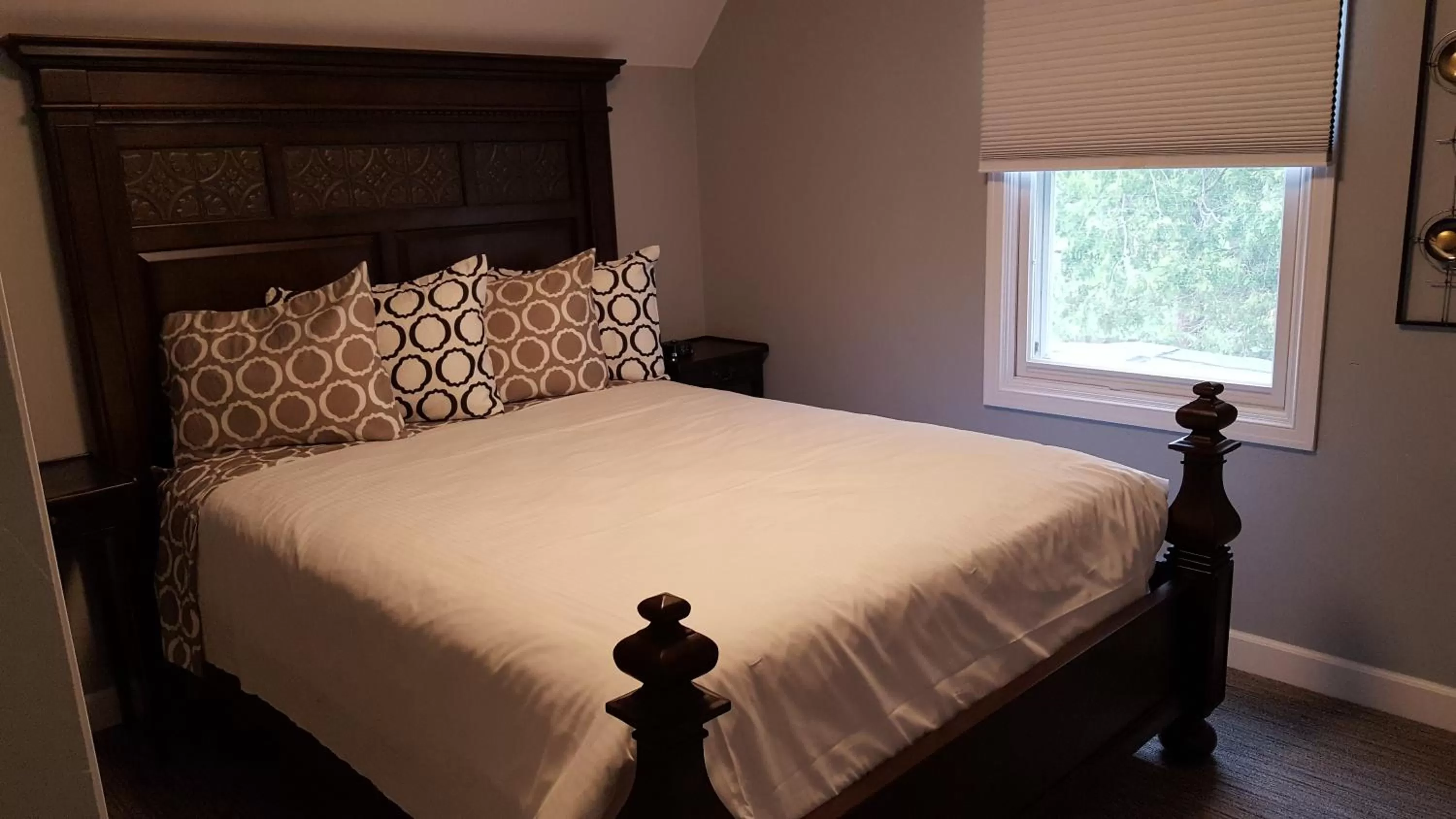 Bed in Homestead Suites - Fish Creek