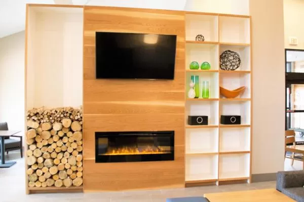 Lobby or reception in Country Inn & Suites by Radisson, Erie, PA