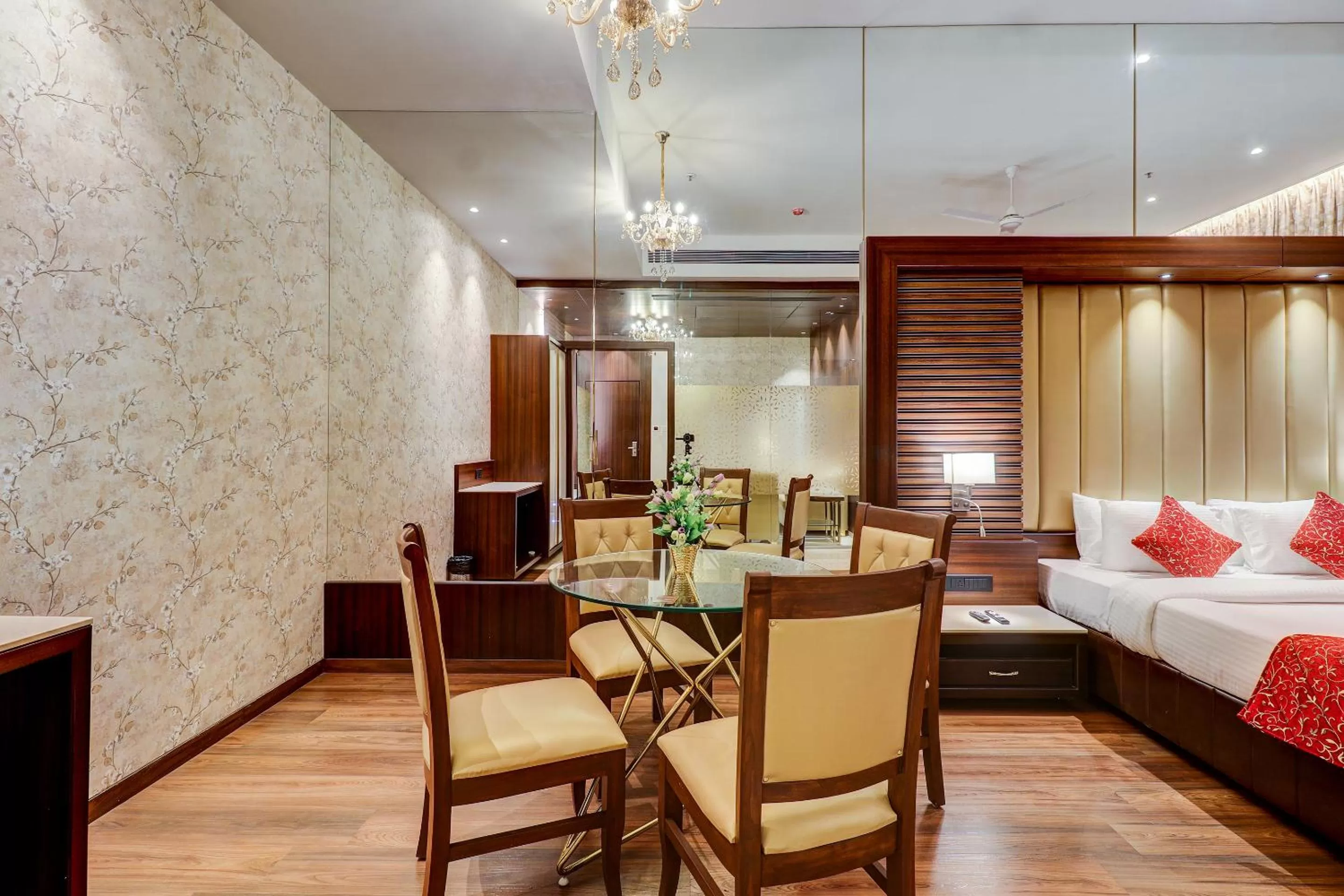 Bed in Hotel Gurudev Grand