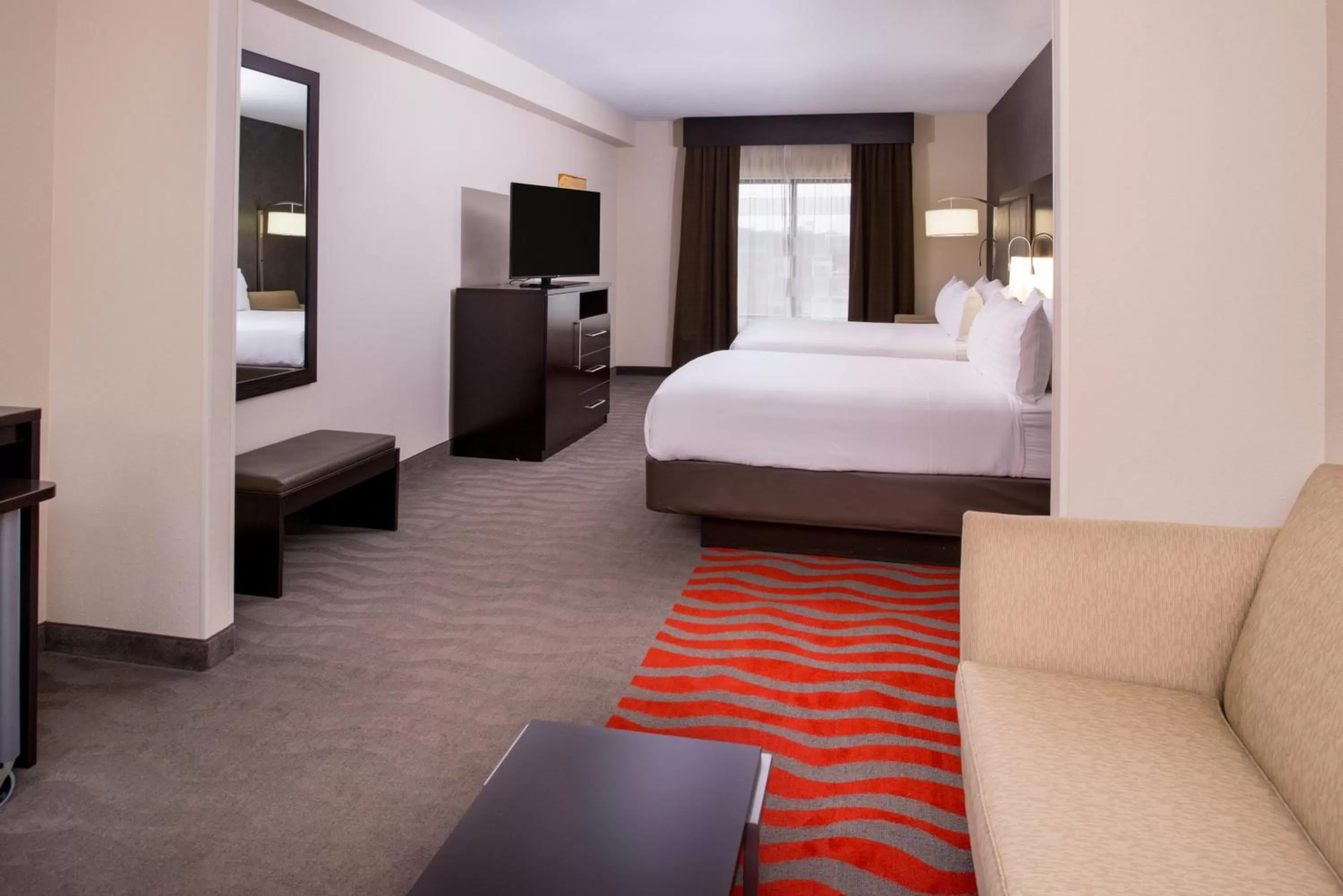 Queen Suite with Sofa Bed in Holiday Inn Express & Suites Monroe, an IHG Hotel