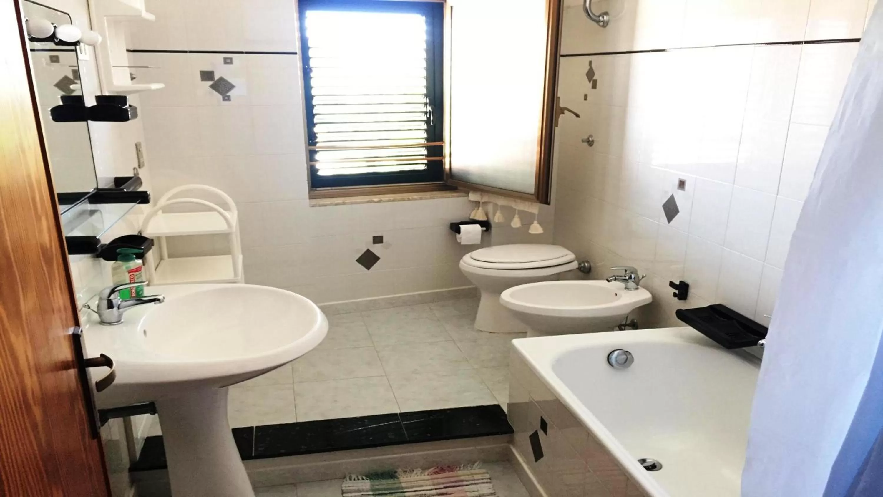 Shower, Bathroom in B&B Pani Silvio