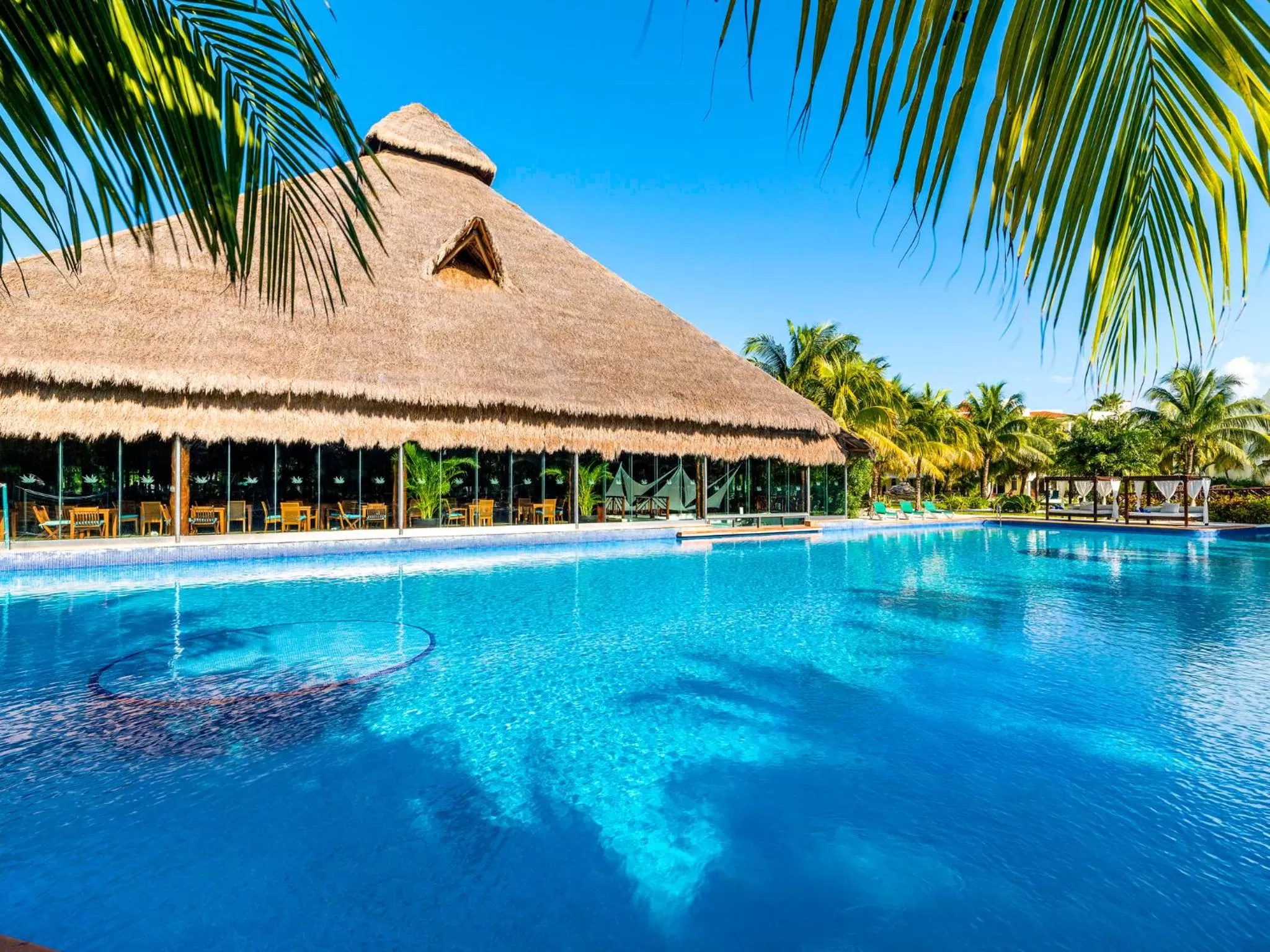 Swimming Pool in El Dorado Royale Gourmet Inclusive Resort & Spa by Karisma - All Inclusive