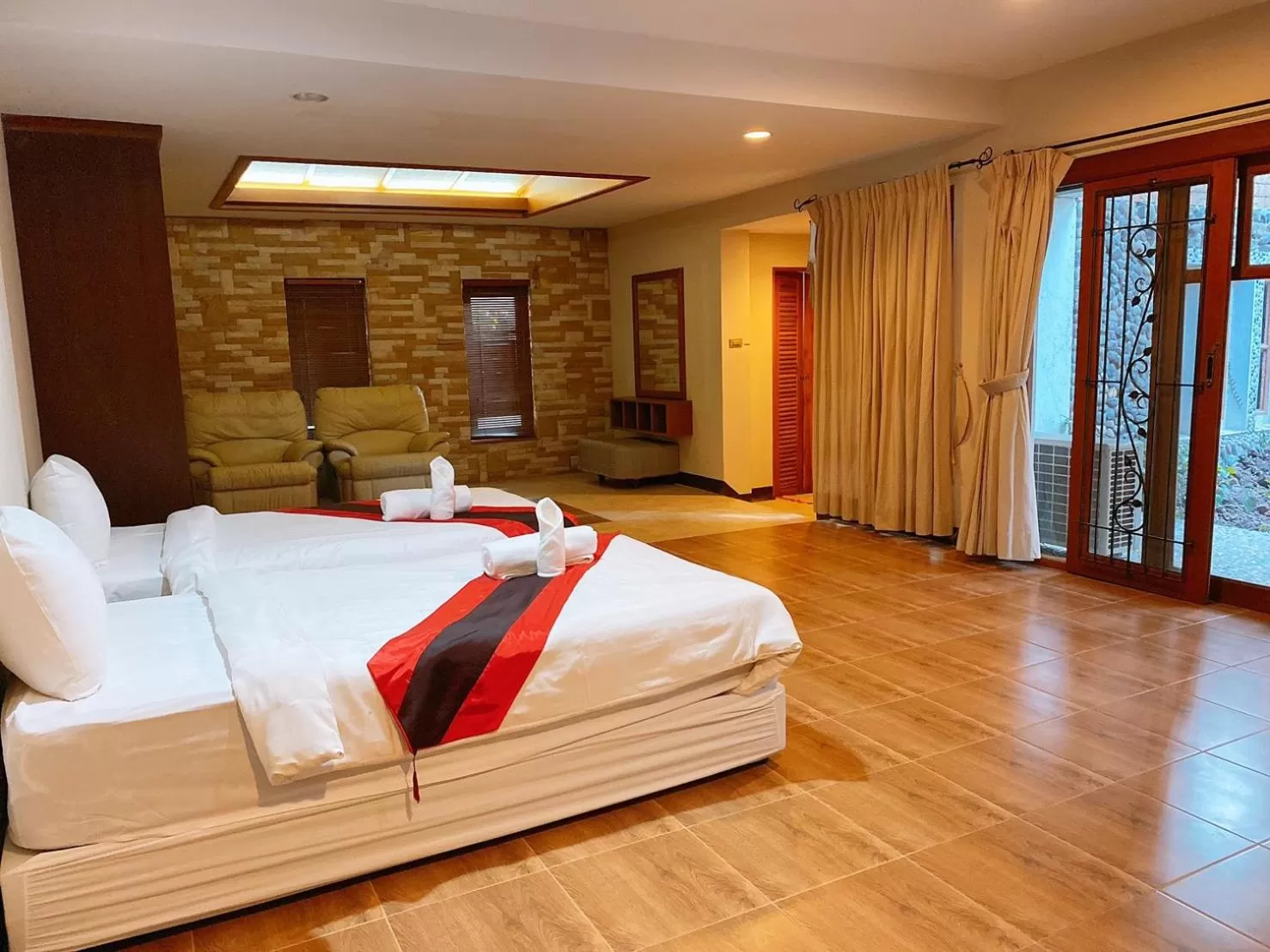 Photo of the whole room, Bed in Sasidara Resort Nan