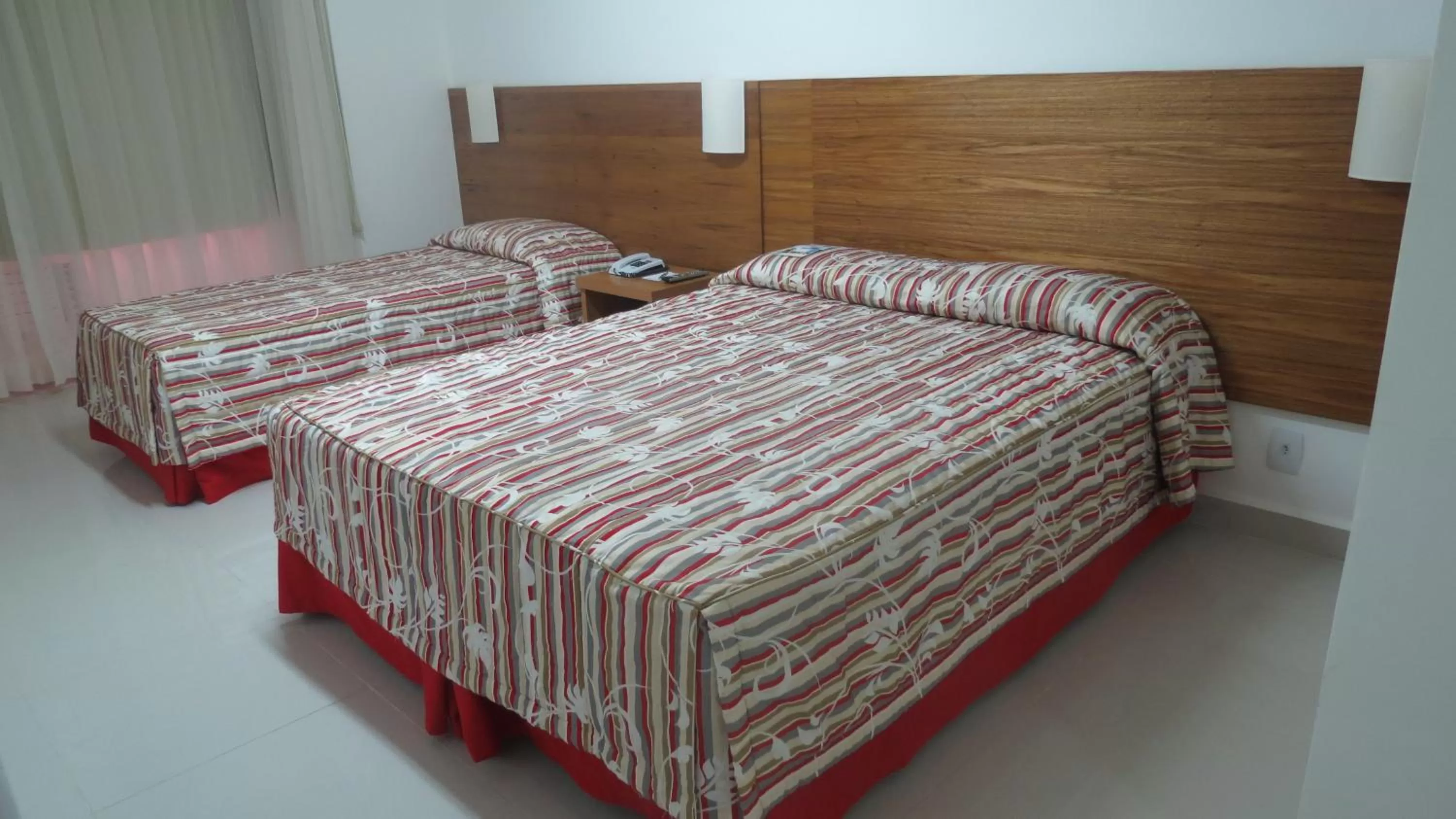 Bed in Atlântico Centro Apartments