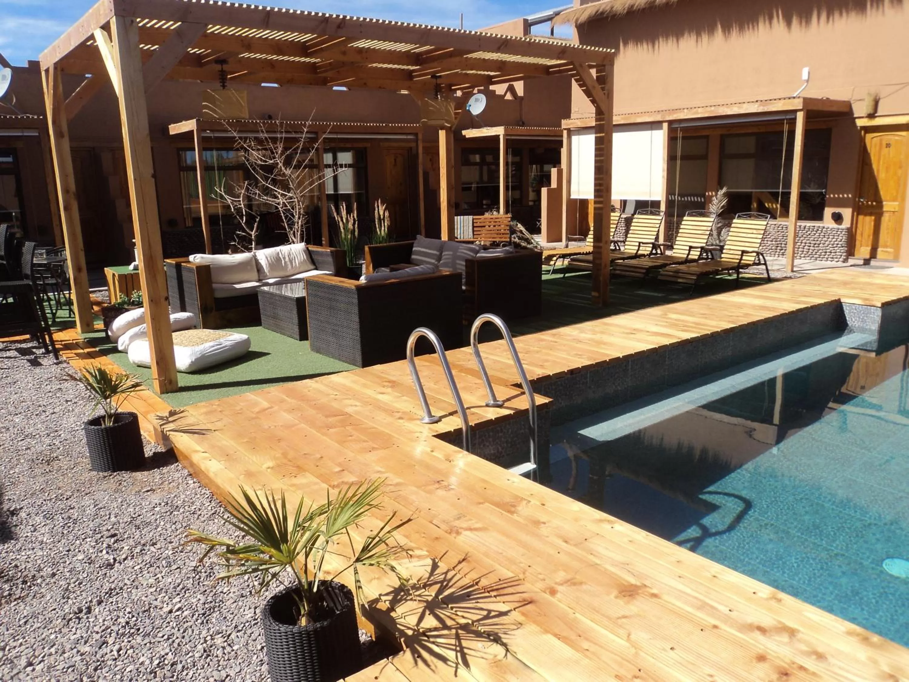 Patio, Lounge/Bar in Hoteles Pueblo de Tierra