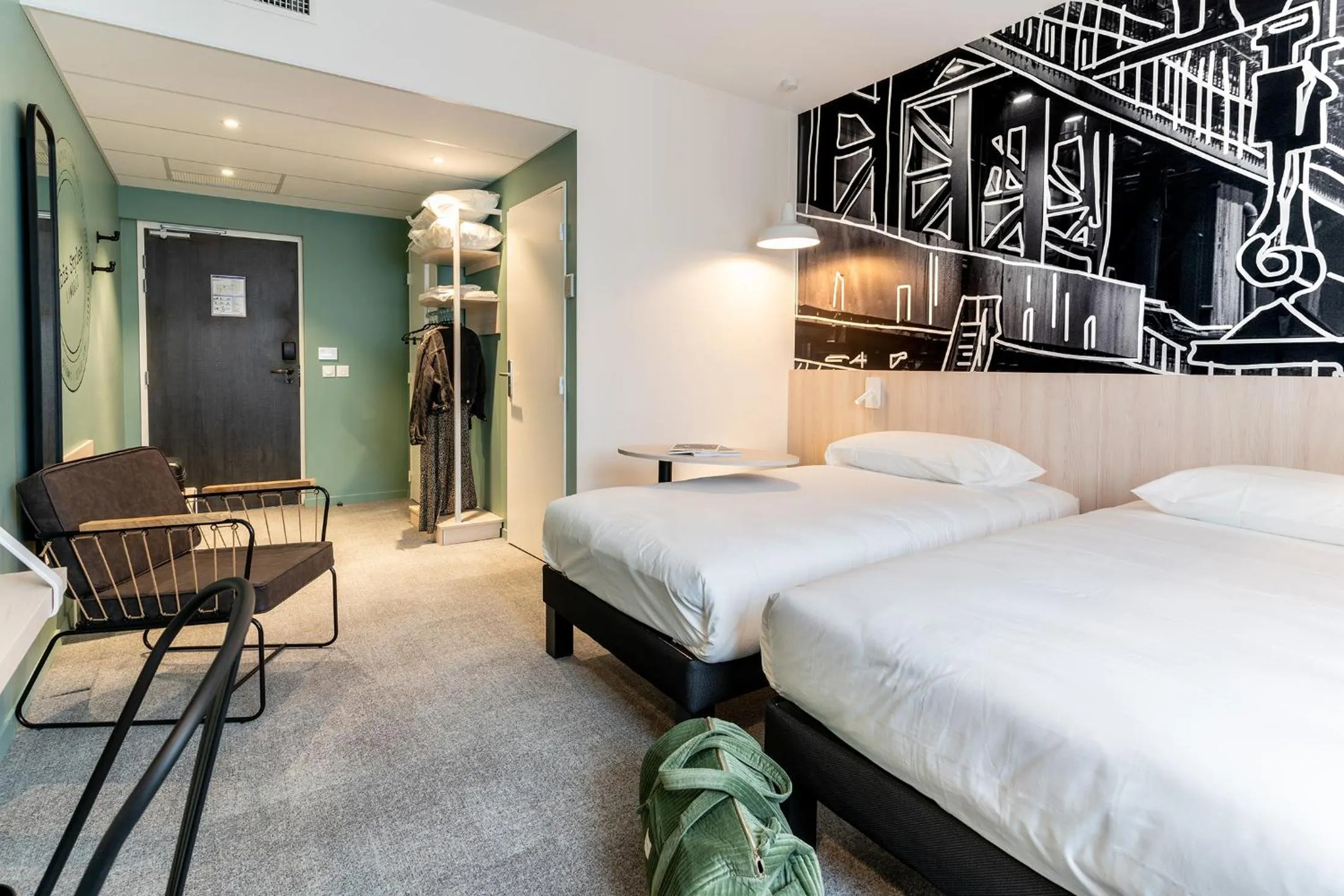 Bedroom, Bed in ibis Styles Limoges Centre