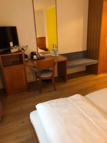 Bed in Seminar- und Urlaubshotel Schulz