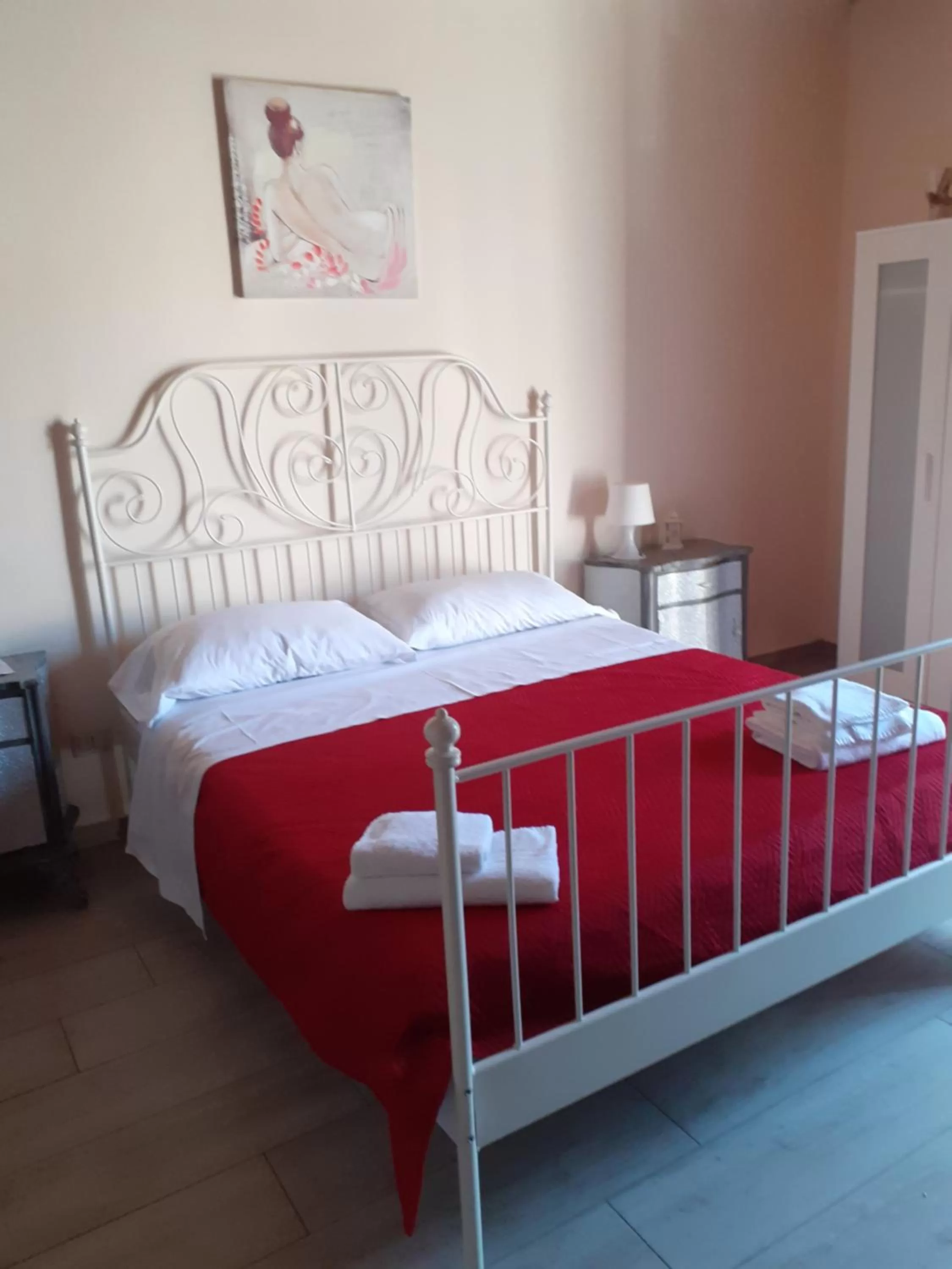 Photo of the whole room, Bed in 3 A b&b