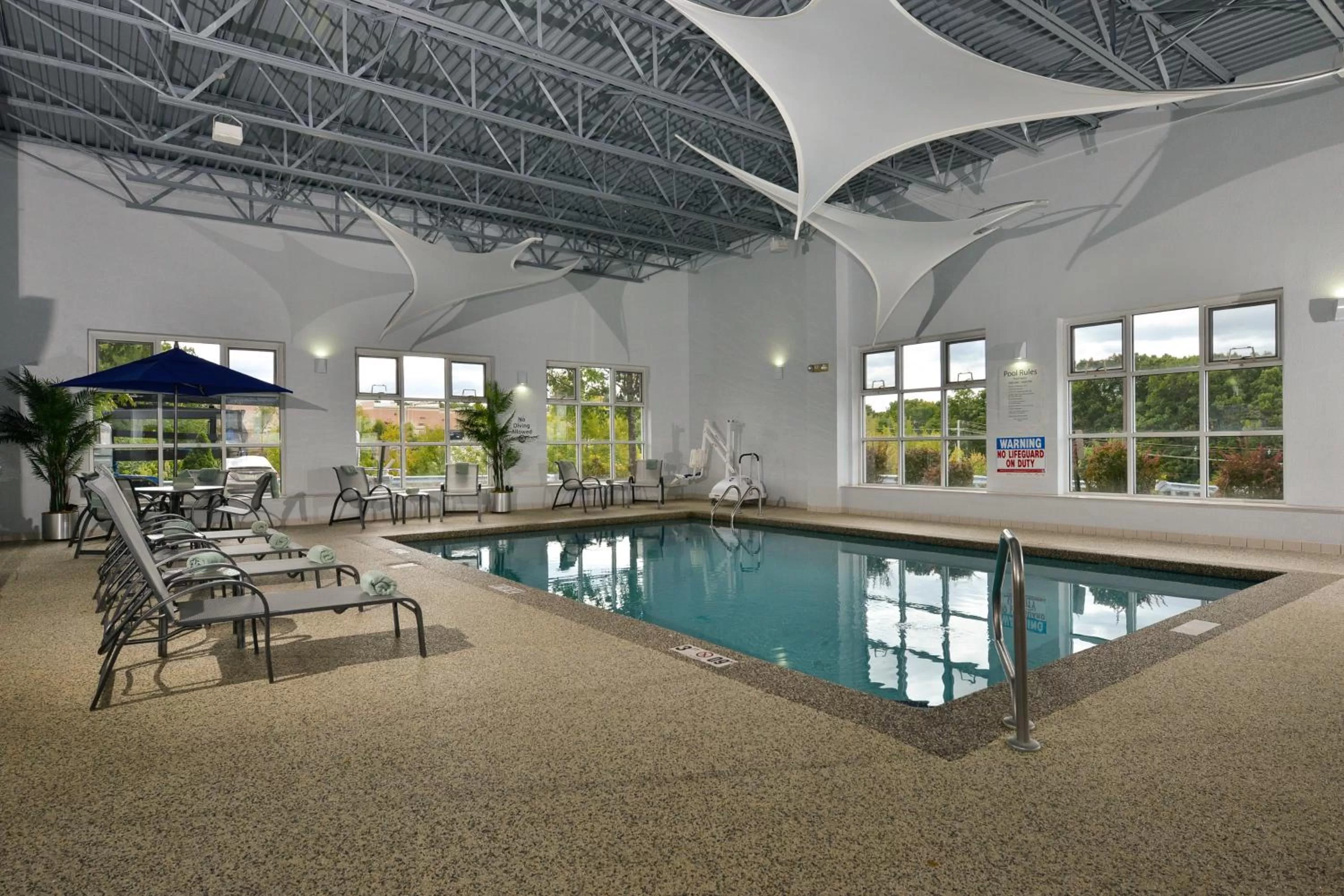 Swimming pool in Holiday Inn Express Boston-Milford by IHG