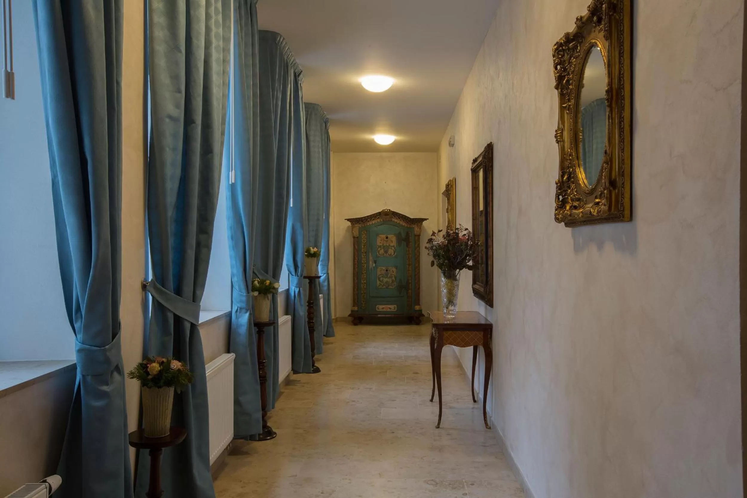 Decorative detail in Little King Hotel U Malvaze