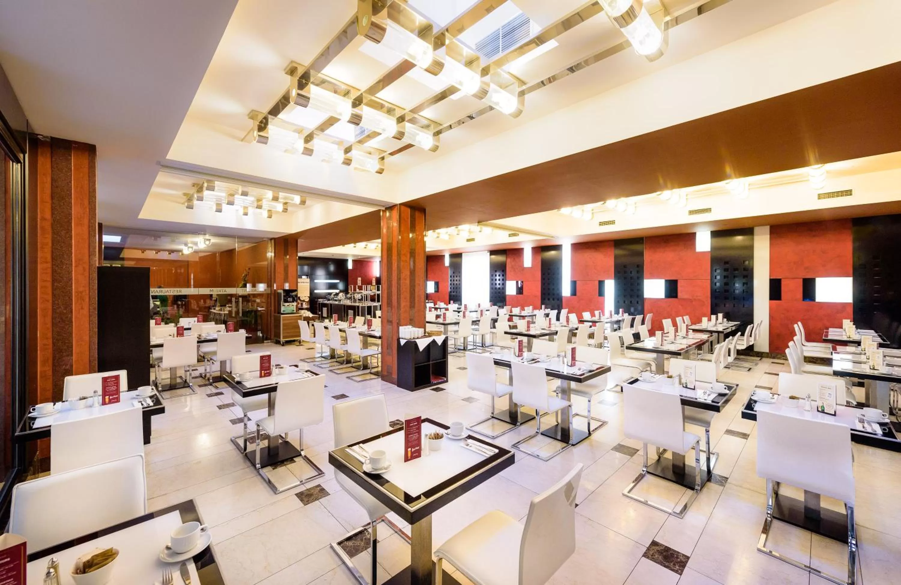 Restaurant/places to eat in Grand Majestic Hotel Prague