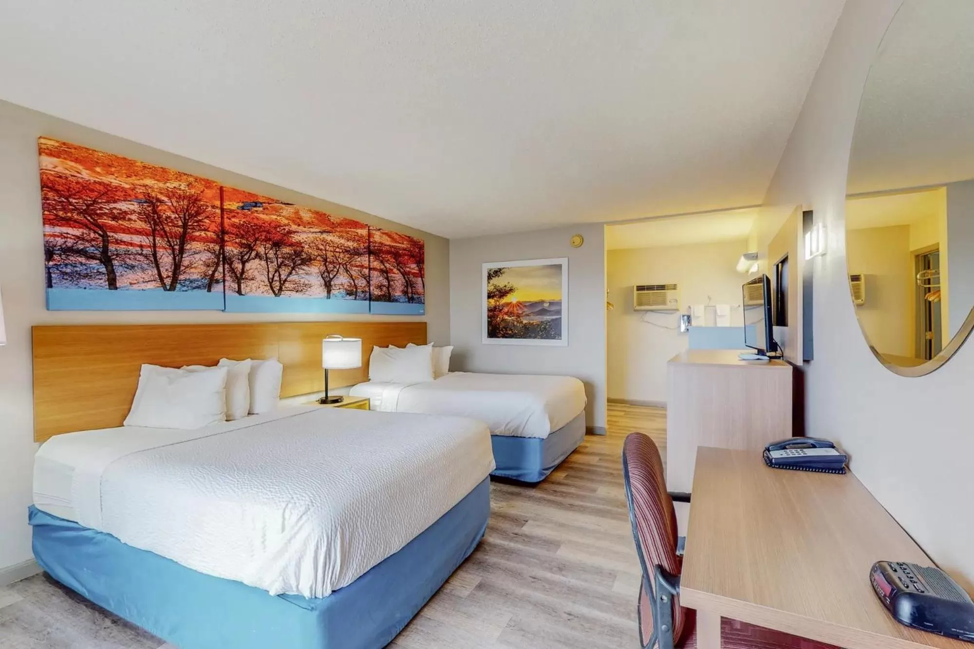 Photo of the whole room, Bed in Days Inn by Wyndham Socorro