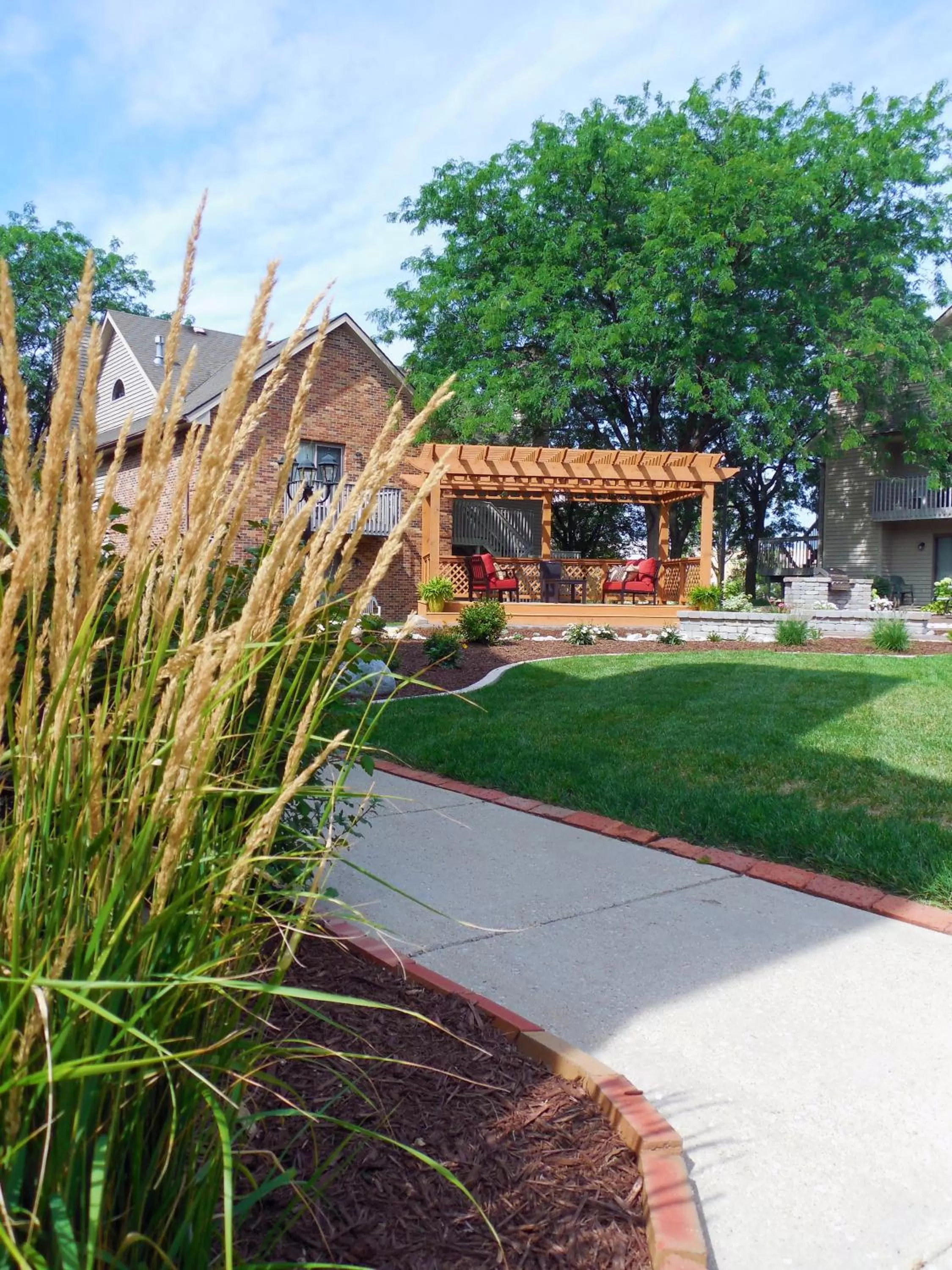 Facade/entrance in Eastland Suites Hotel & Conference Ctr, Trademark by Wyndham