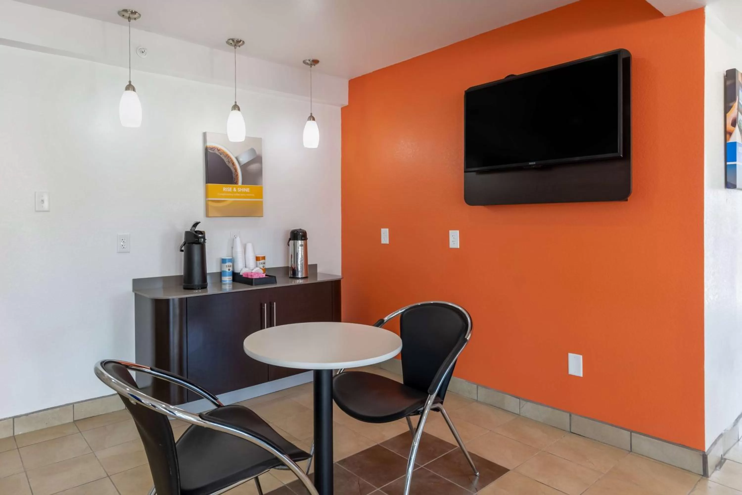 Restaurant/places to eat in Motel 6-Bryan, TX - University Area